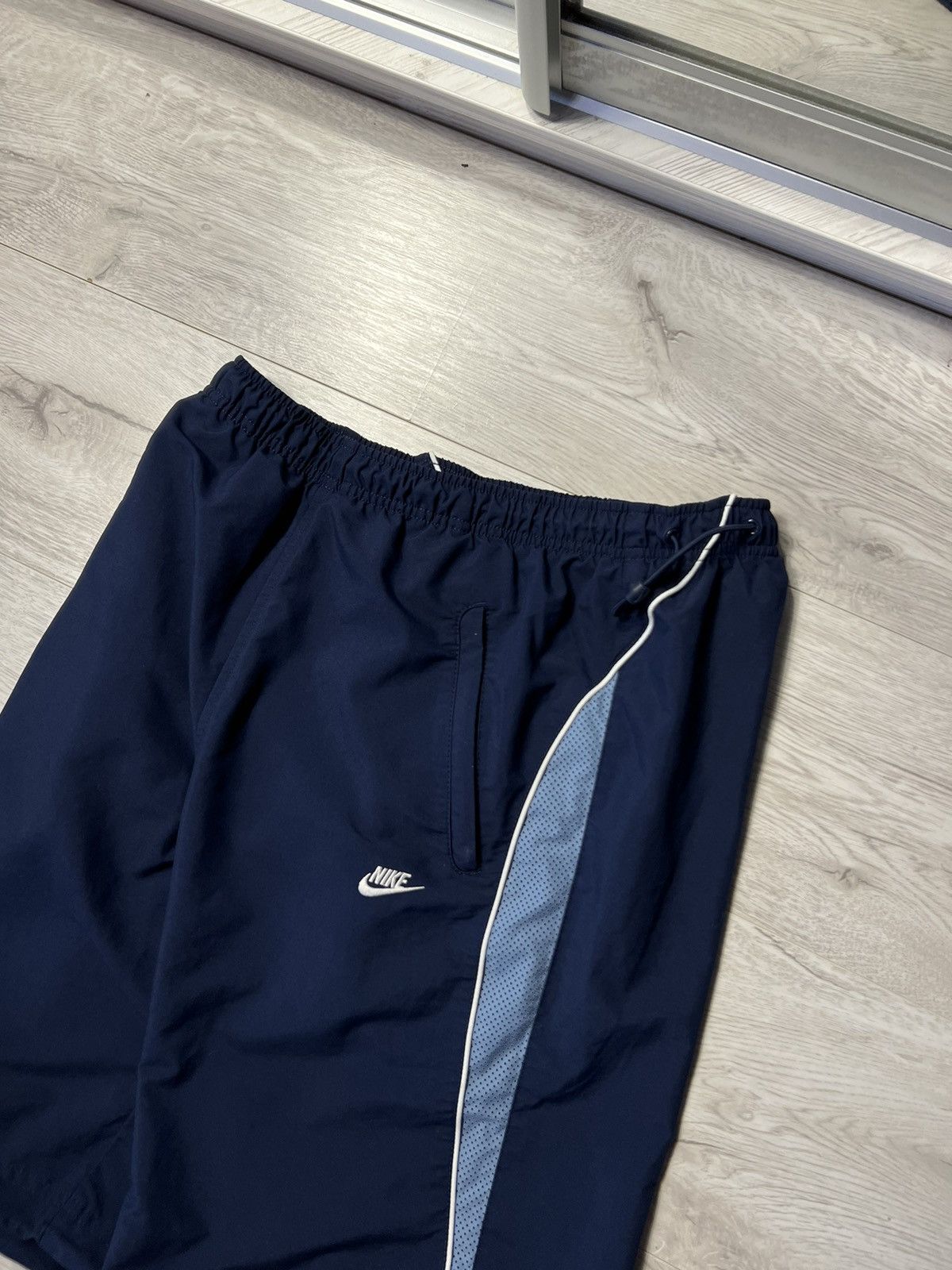 Nike × Vintage Vintage Nike Nylon Shorts Embroidered Swoosh Logo Size US 32 / EU 48 - 2 Thumbnail