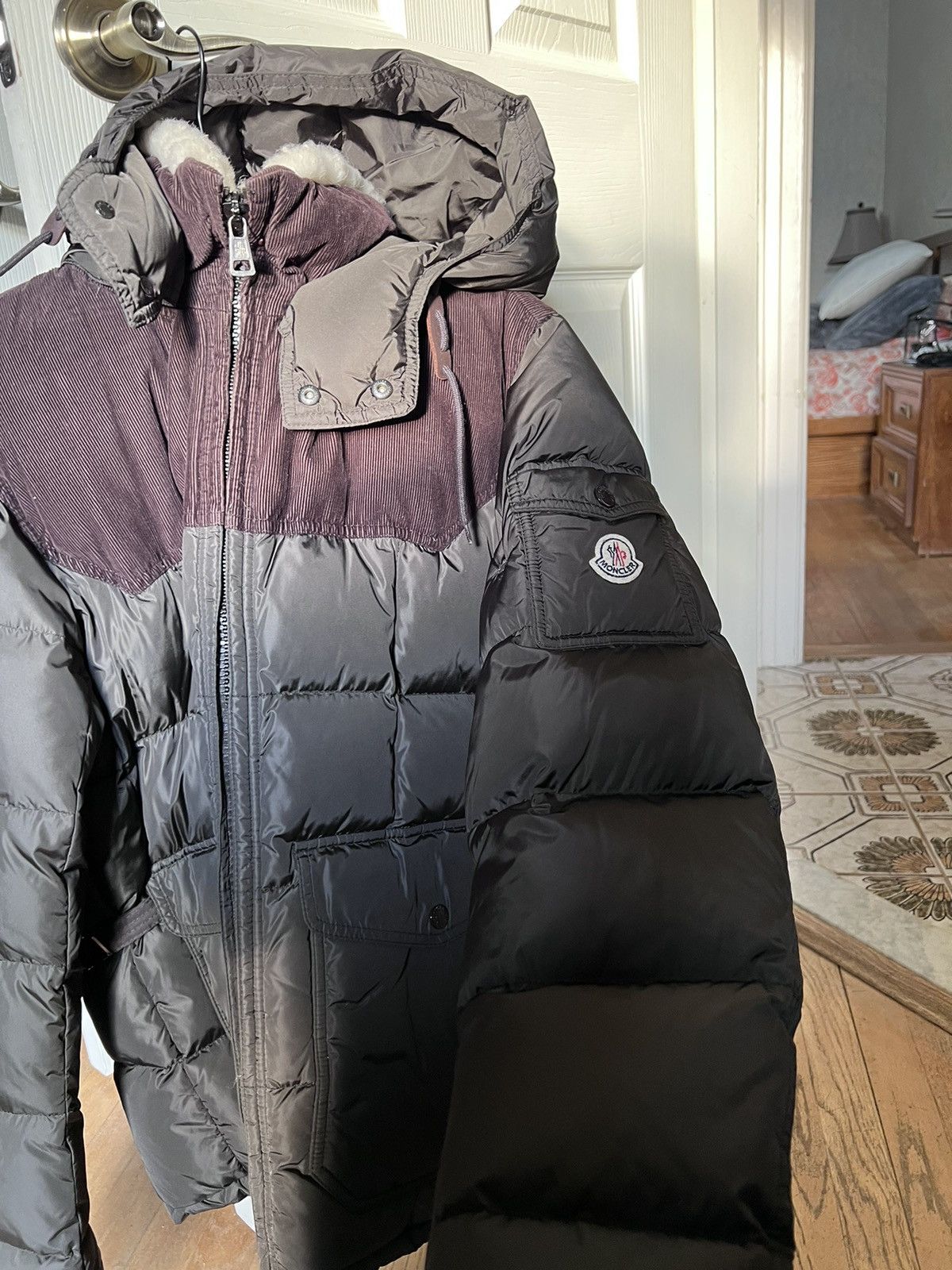 moncler maya size 4