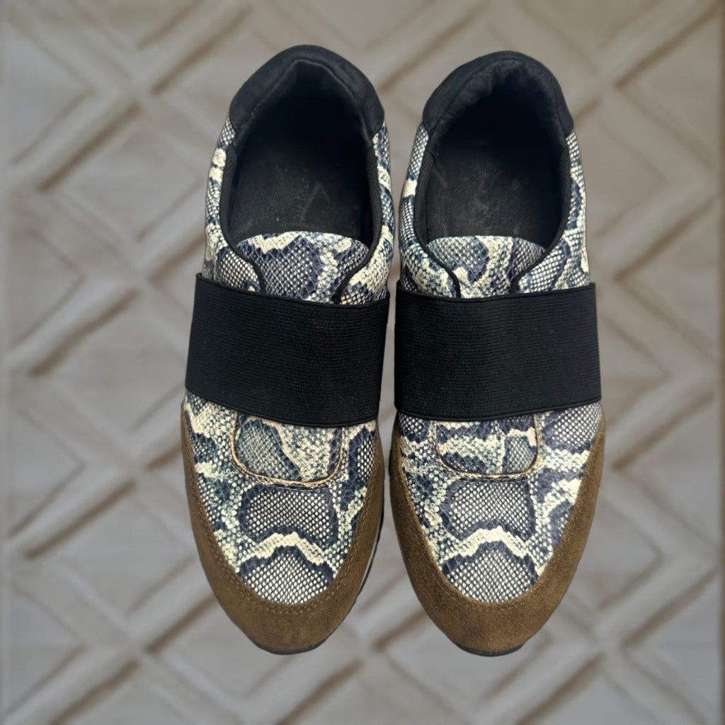 Vintage VINTAGE Antonio Melani Snake Print Leather Sneakers Womens 7M Casual Slip On Animal Print Fall Spring Summer Winter Shoes Size US 7 / IT 37 - 1 Thumbnail