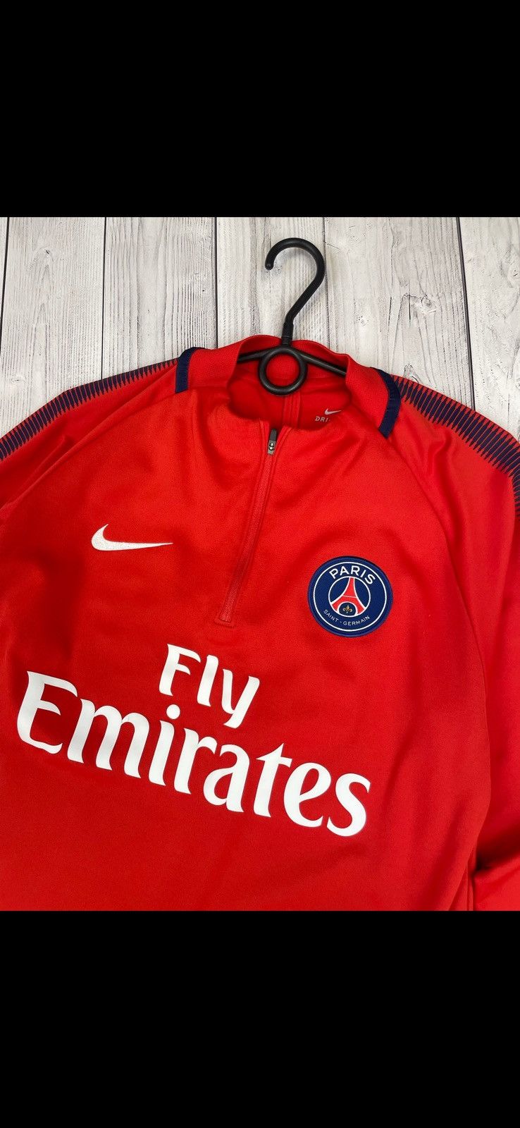 Nike Vintage nike PSG soccer jersey sweatshirt size L red rare Size US L / EU 52-54 / 3 - 3 Thumbnail