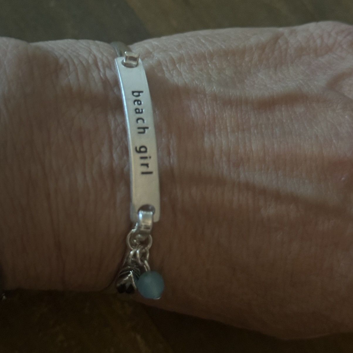 Other Silver tone beach girl charm bangle bracelet Size ONE SIZE - 5 Thumbnail