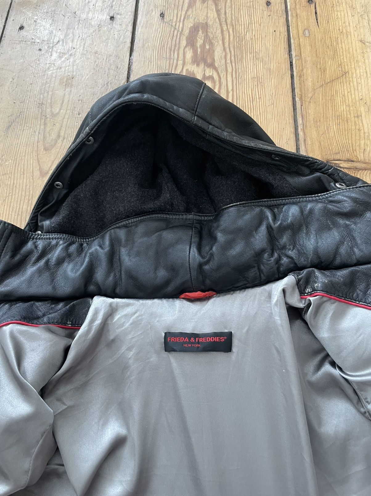 Vintage Leather Puffer Down Jacket (Frieda & Freddies New York) Size US S / EU 44-46 / 1 - 9 Thumbnail
