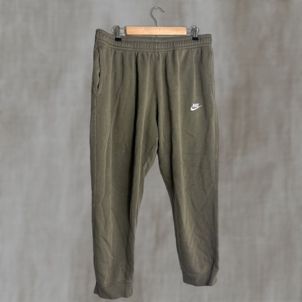 Nike Nike Men Jogger Pants XXL Regular Oil Green/White BV2671-380 Size US 39 - 1 Thumbnail