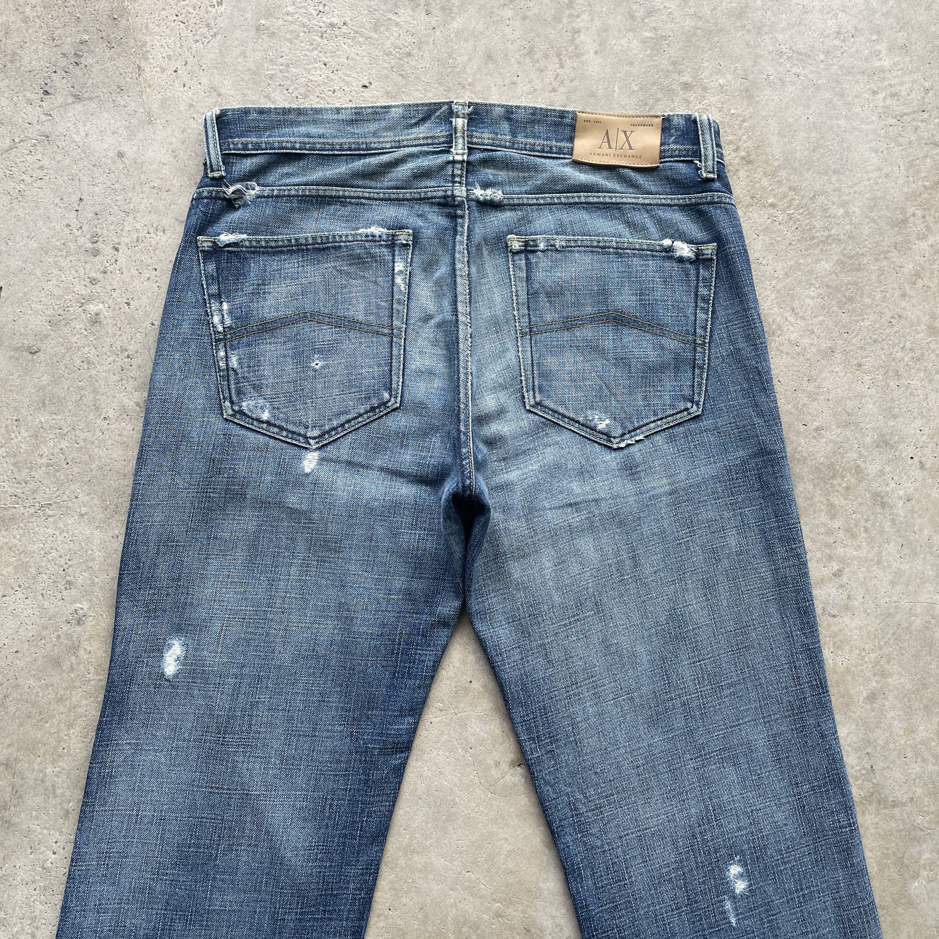 Armani Exchange VINTAGE ARMANI EXCHANGE DISTRESSED JEANS USA FADED PANTS W35 Size US 35 - 9 Thumbnail