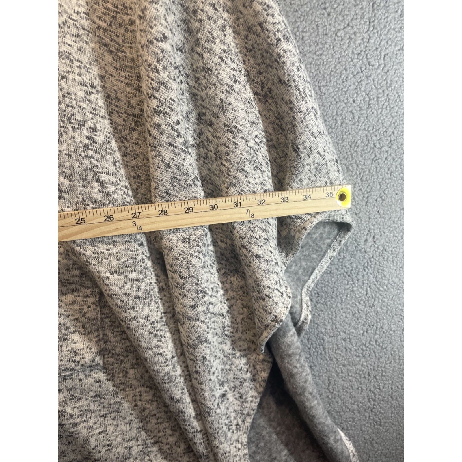 Vintage LeModa Fleece Shawl Womens 2XL Ivory Casual Winter Poncho Shawl Fleece Warm Soft Comfort Size ONE SIZE - 3 Thumbnail