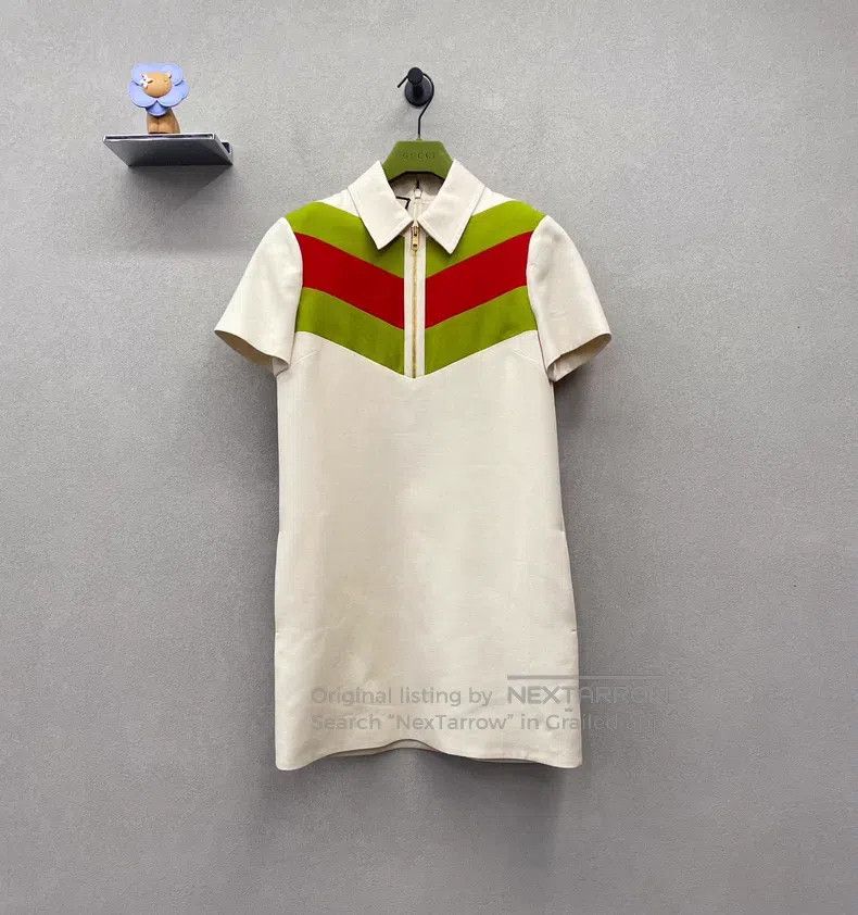 Gucci Gucci Short-sleeved dress with webbing polo collar Size XS / US 0-2 / IT 36-38 - 1 Thumbnail