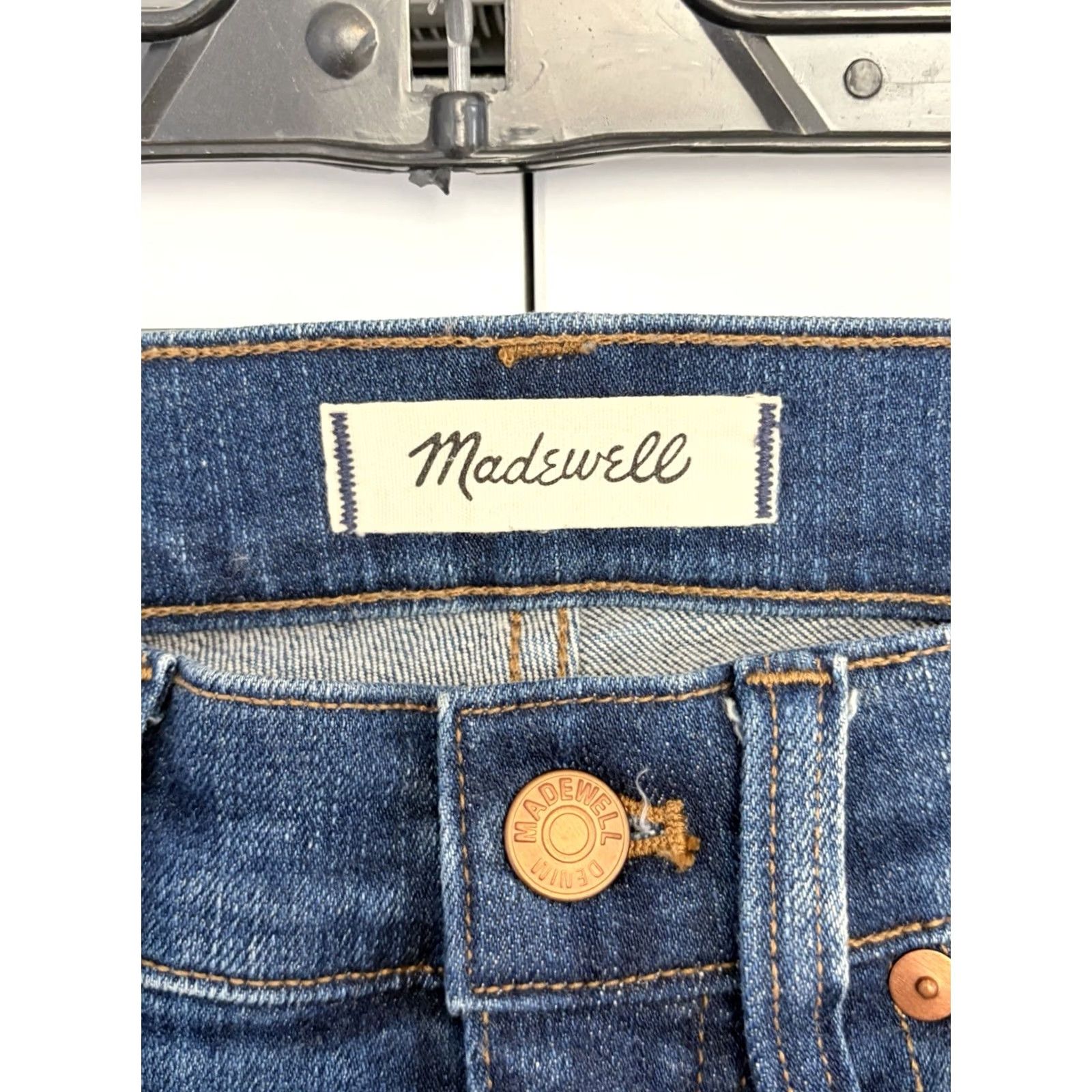 Madewell Madewell 9" High-Rise Skinny Ankle Jeans Winifred Wash 25 Distressed Jeans Blue Women Regular 5-Pocket Button Zipper Slim Vintage: No Size 42" / US 20 - 7 Thumbnail