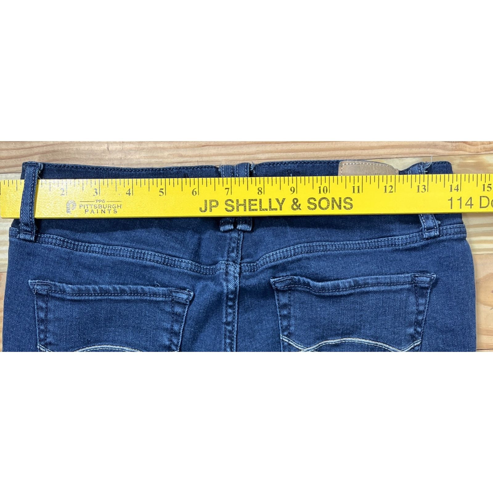 Abercrombie & Fitch Abercrombie & Fitch Perfect stretch denim capri size 6 Size 28" / US 6 / IT 42 - 4 Thumbnail