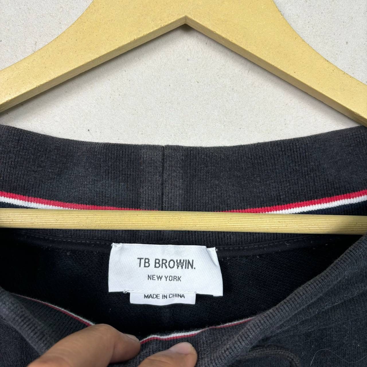 Thom Browne Thom Browne 4-Bar Stripe Loopback Sweat Shorts Black Size 3 Size US 30 / EU 46 - 9 Thumbnail