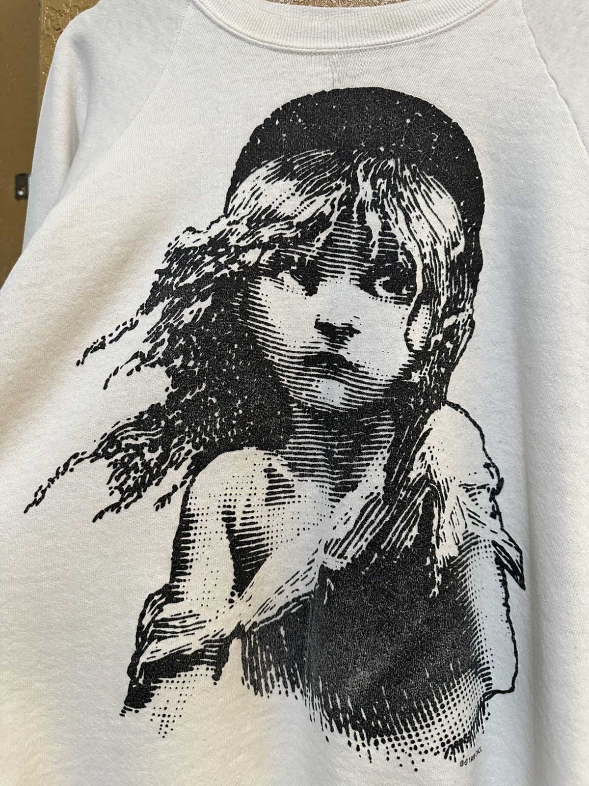 4GSELLER Vintage 1986 Les Misérables Sweatshirt Large Size US L / EU 52-54 / 3 - 2 Thumbnail