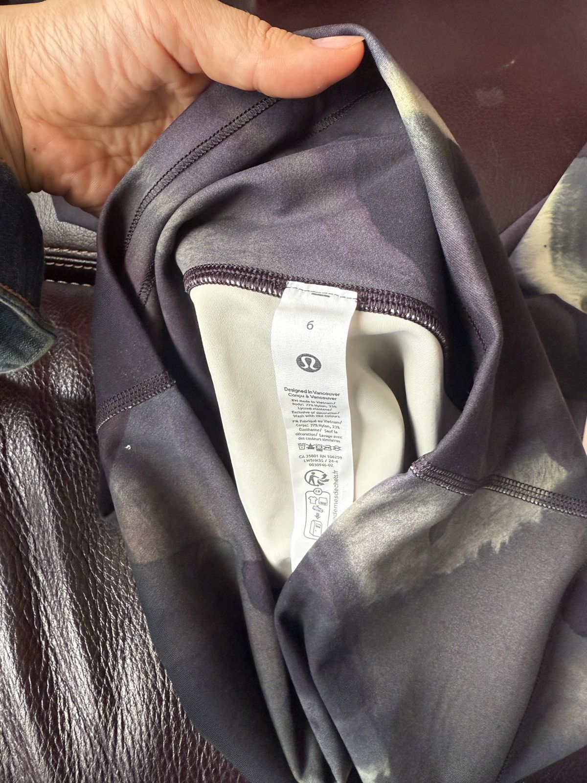 Lululemon Lululemon wonder train HR Tight 25 “ size 6 NWT Size 28" / US 6 / IT 42 - 6 Thumbnail