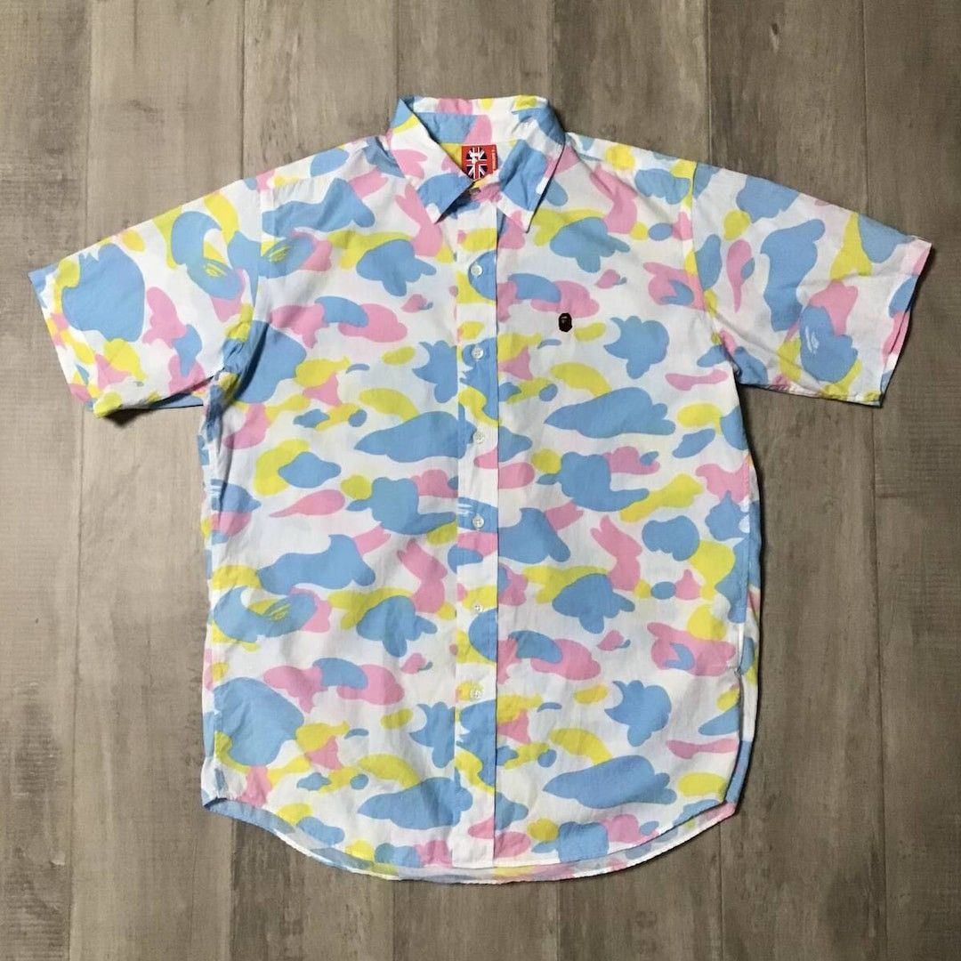 Bape 🔥Vintage🔥 BAPE Multi Camo Shirt cotton candy camo APE NIGO Size US S / EU 44-46 / 1 - 1 Thumbnail