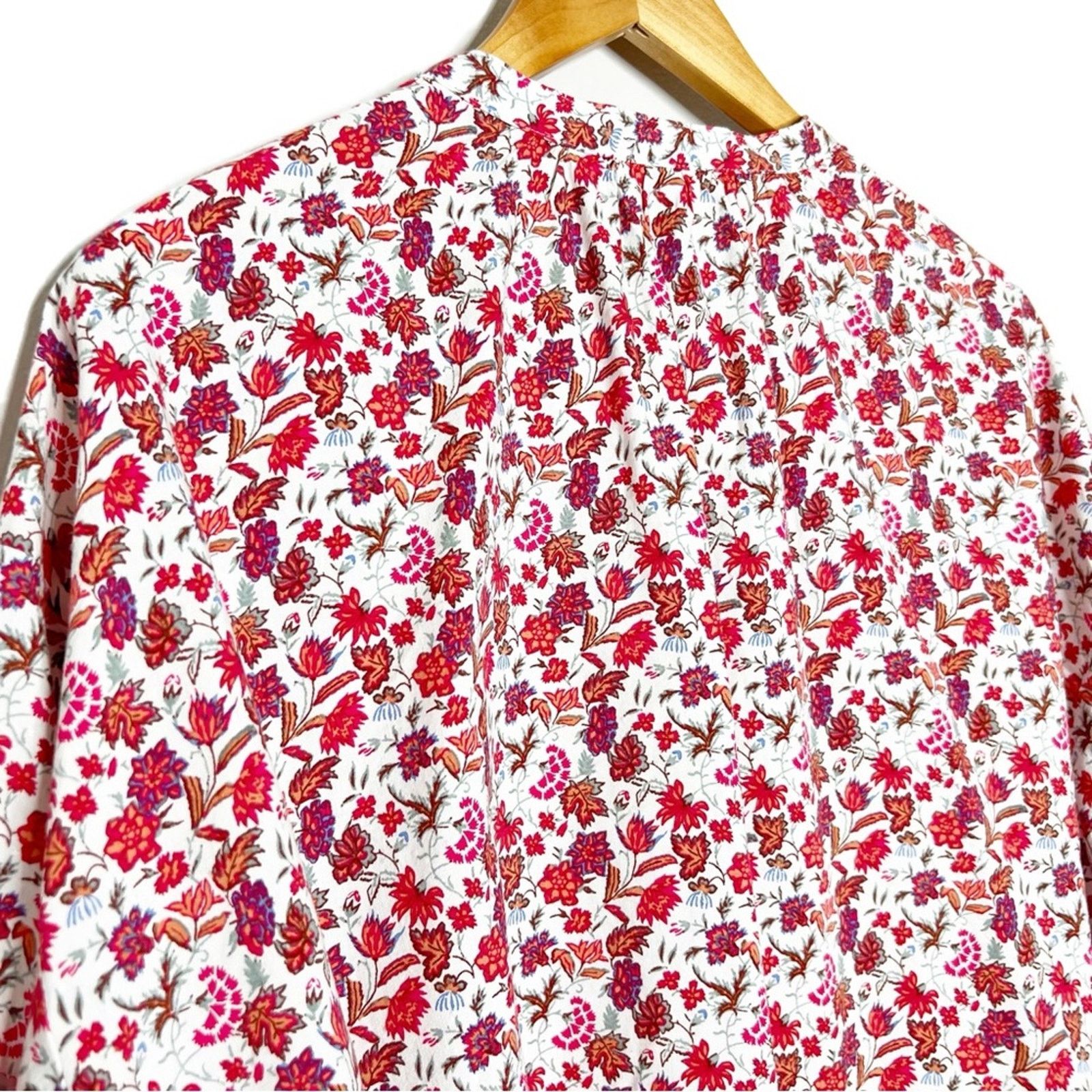Target Basics Universal Thread Women’s Floral Red Flare Blouse Size M / US 6-8 / IT 42-44 - 10 Thumbnail