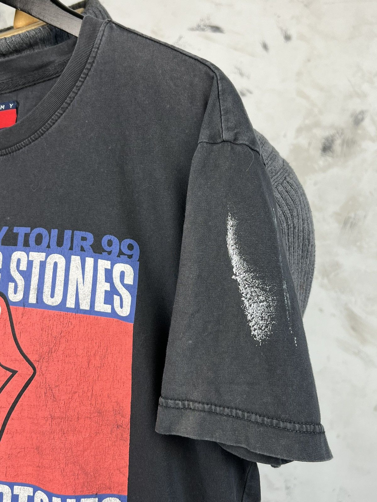 Tommy Hilfiger The Rolling Stones Tommy Hilfiger No Security Tour Shirt M-L Size US L / EU 52-54 / 3 - 5 Thumbnail