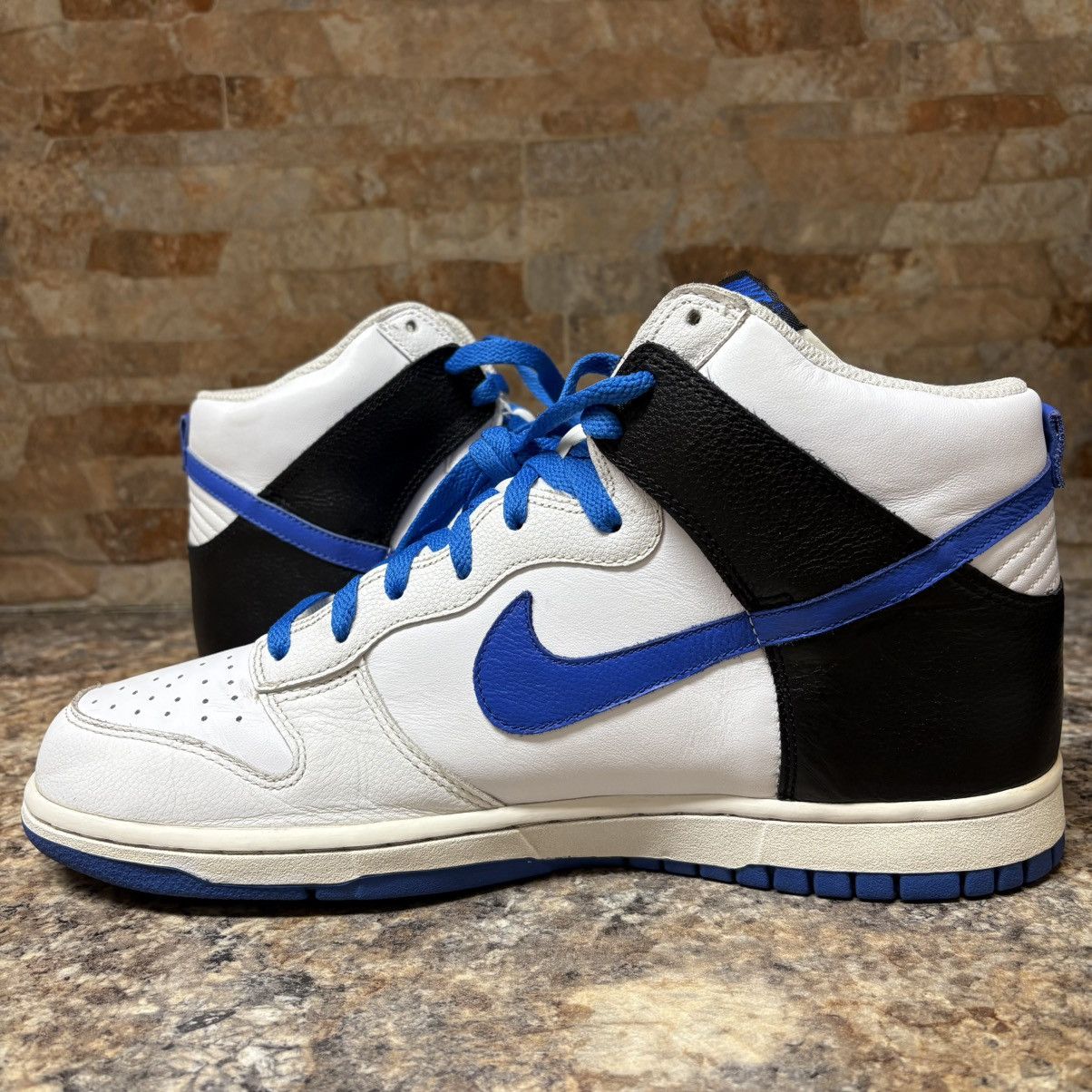 Nike Nike Dunk High 2008 White/Varsity Royal Blue Size 11.5 Size US 11.5 / EU 44-45 - 8 Thumbnail