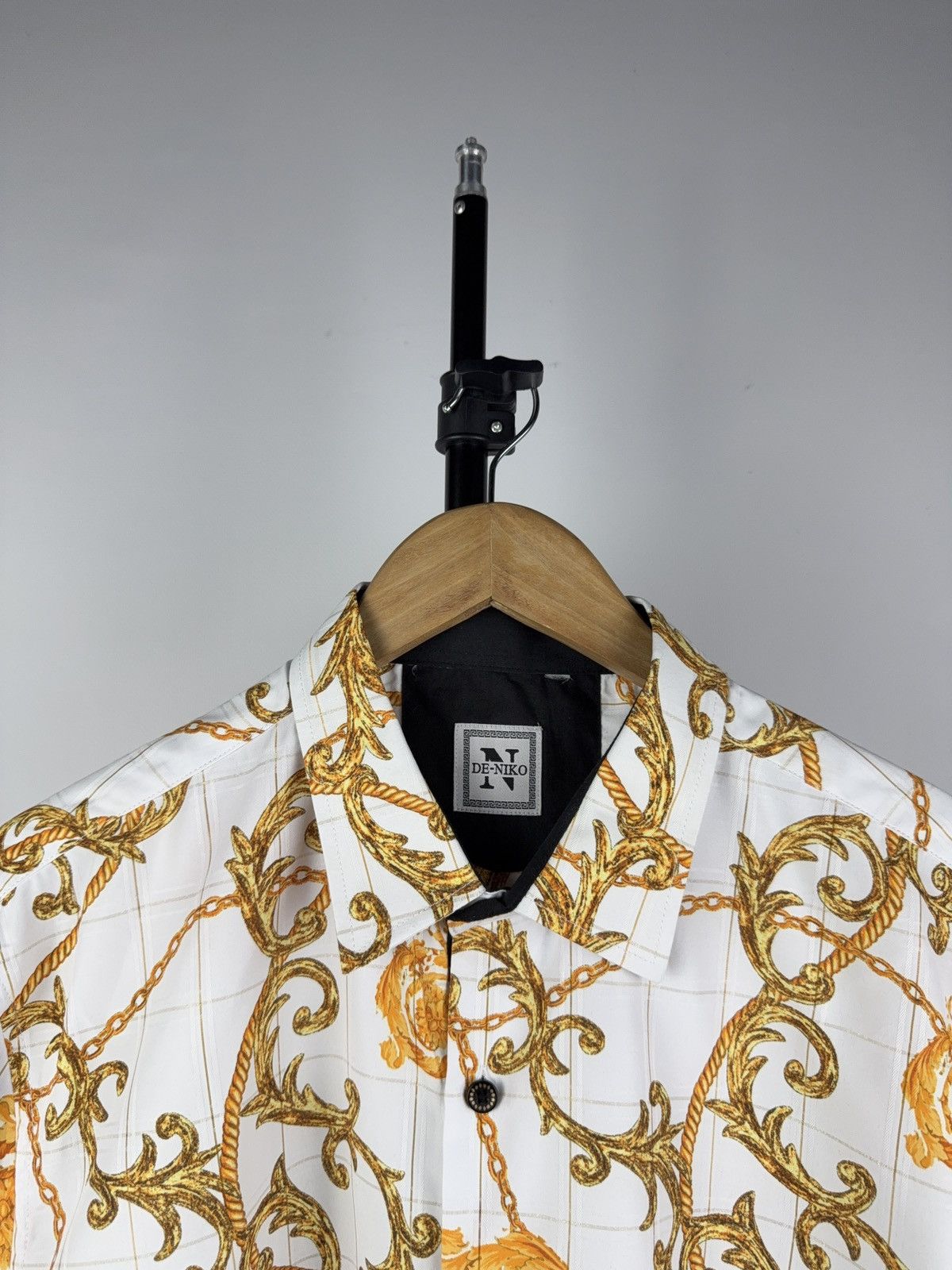 Designer × Japanese Brand Vintage 90s Versace STYLE Barocco Gothic Gold Shirt Size US XL / EU 56 / 4 - 2 Thumbnail