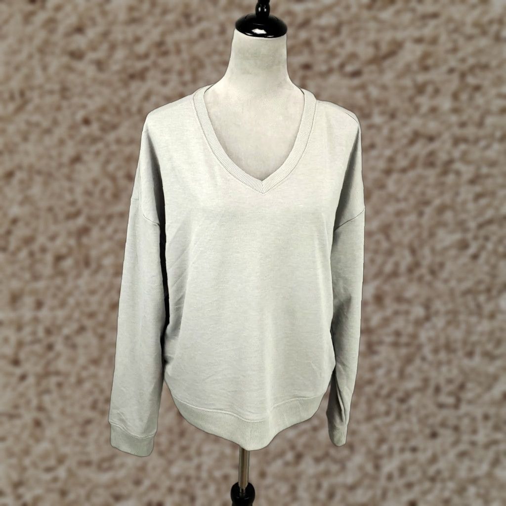 Vintage Freely Womens Sweater XL Gray V Neck Stretchy Pullover Lightweight Sweateshirt Top Size XL / US 12-14 / IT 48-50 - 1 Thumbnail