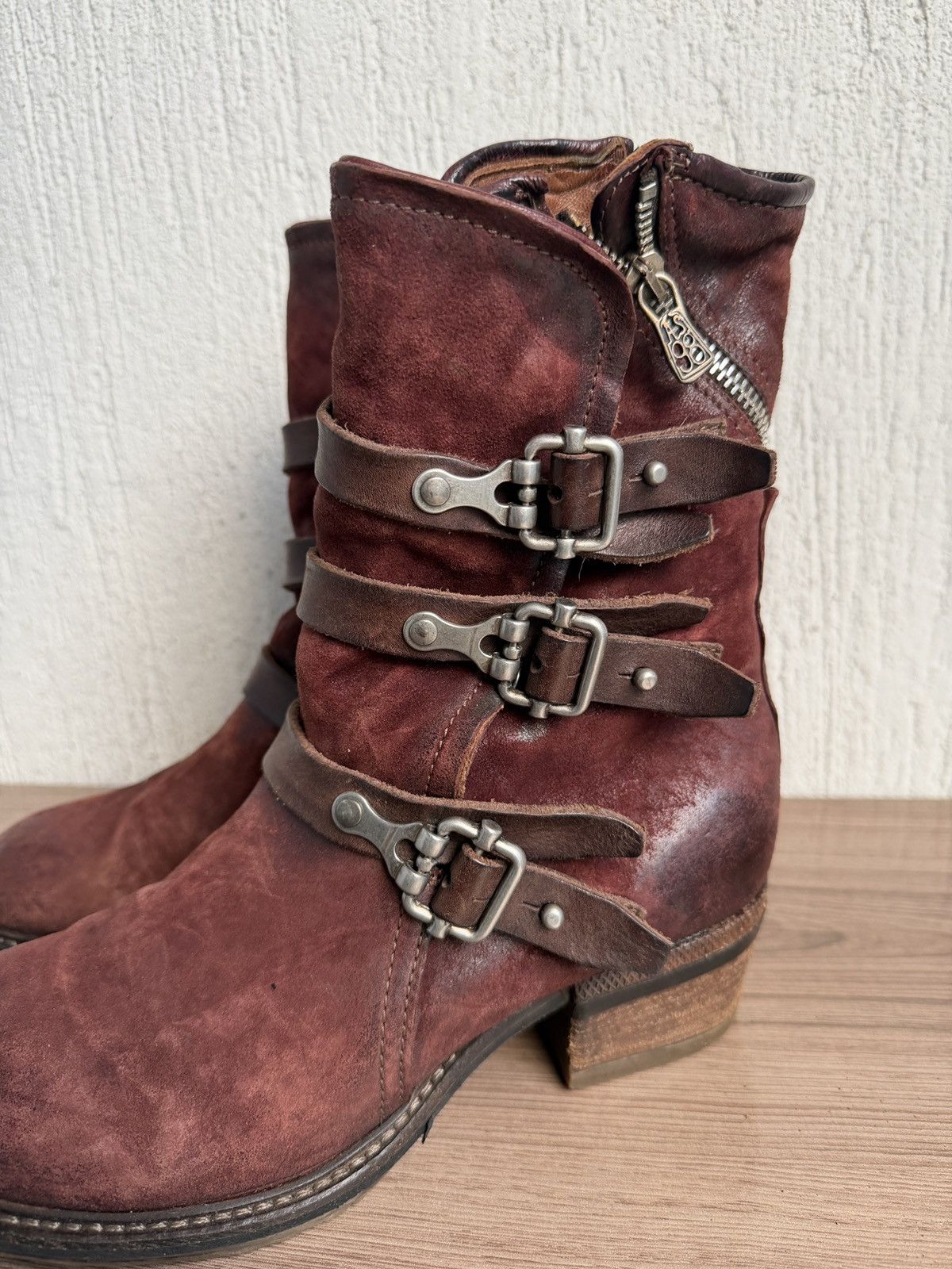 A.S.98 Triple buckle strap distress boots Size US 9 / IT 39 - 7 Thumbnail