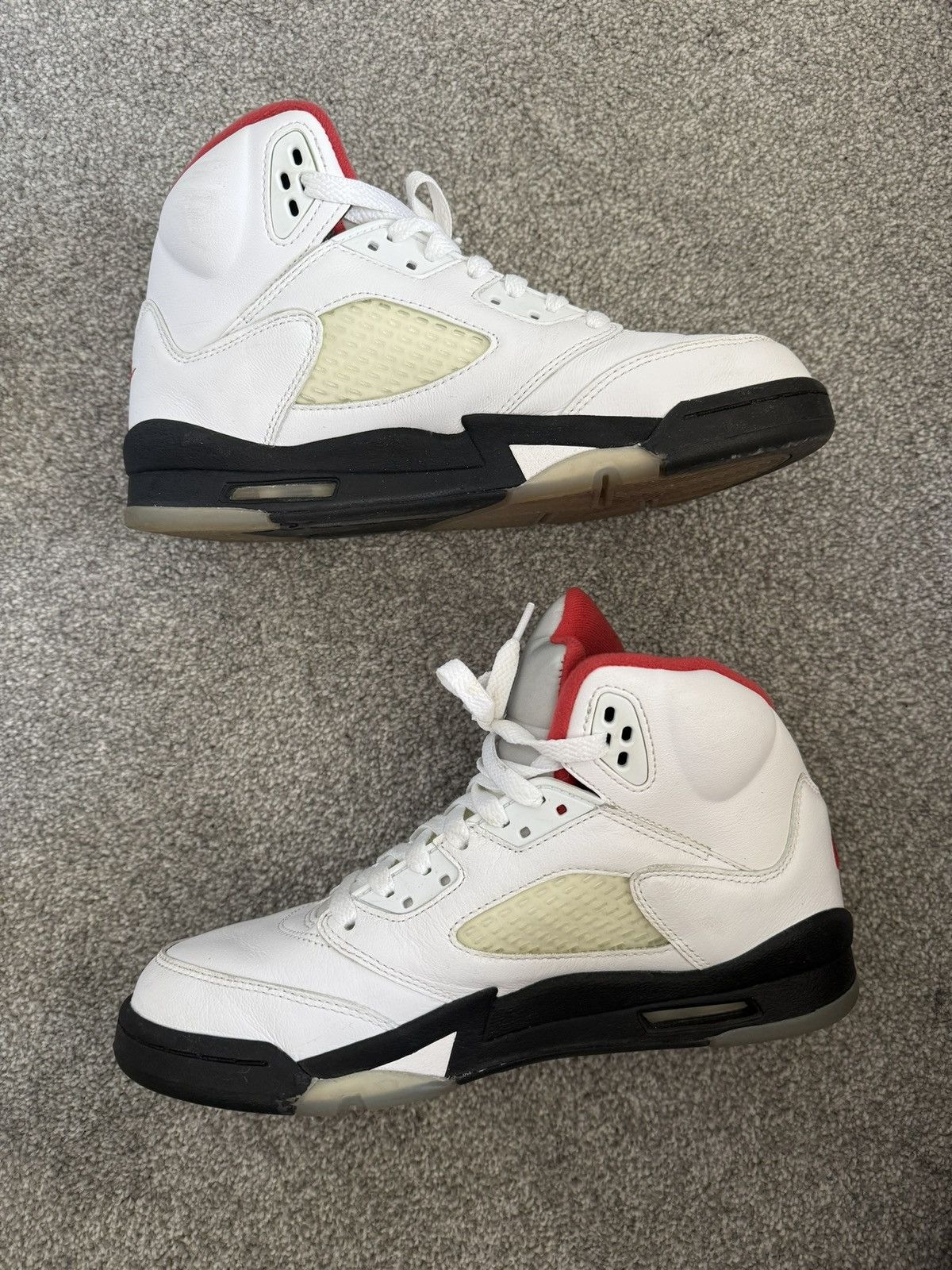 Jordan Brand Air Jordan 5 Fire Red 2020 Size US 7 / EU 40 - 1 Thumbnail