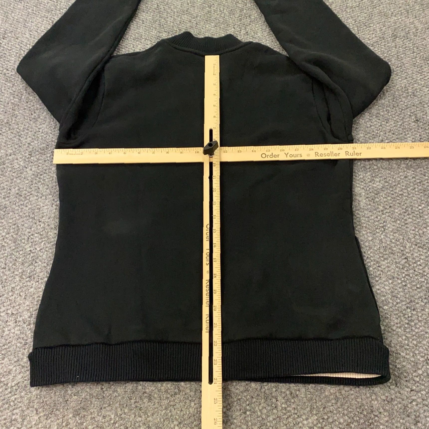Vintage VINTAGE Columbia Jacket Women’s Short Bomber Black Full Zip Pockets L Adult Womens Size L / US 10 / IT 46 - 7 Thumbnail
