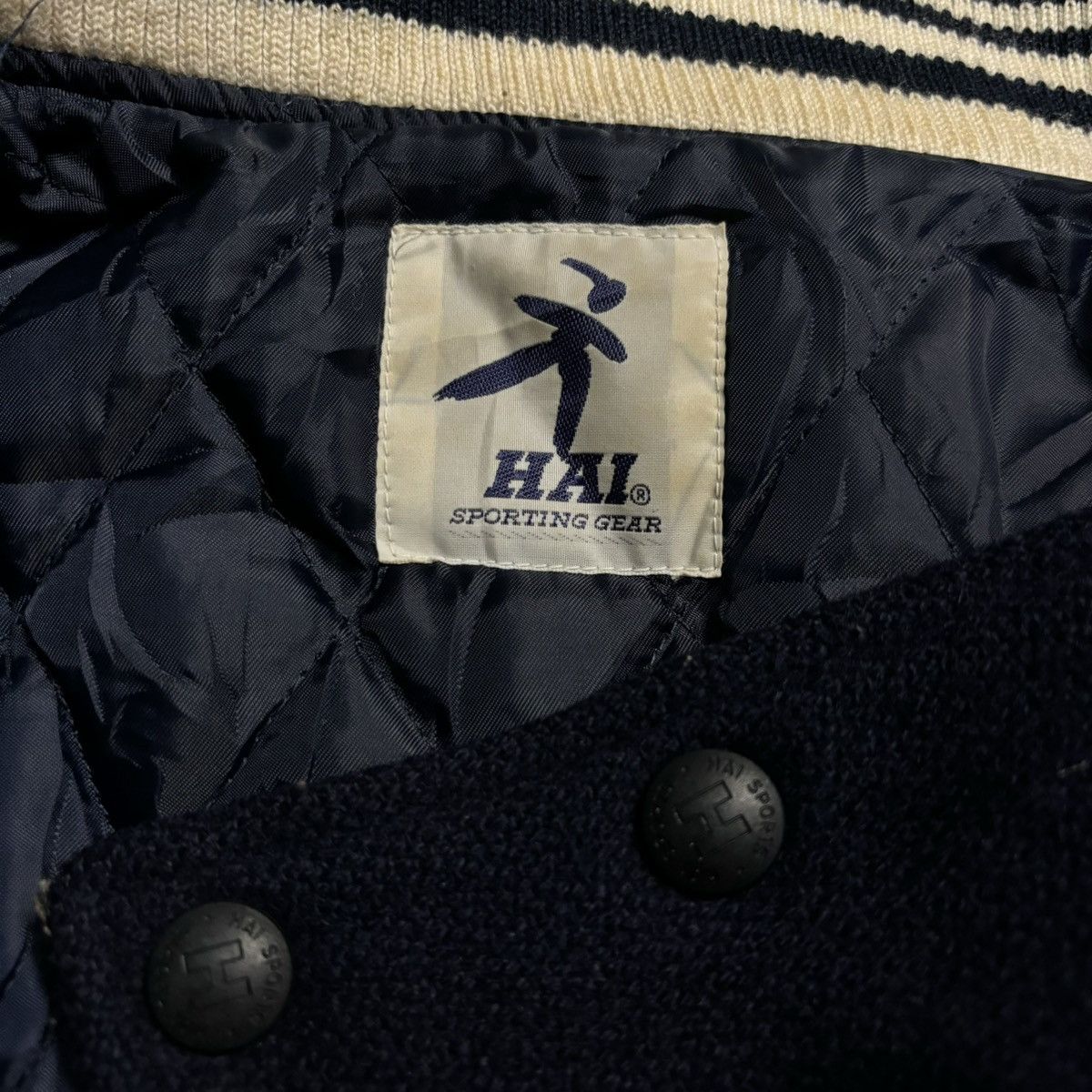 Hai Sporting Gear Vintage Hai Sporting Gear Wool Leather Varsity Jacket Size US M / EU 48-50 / 2 - 7 Thumbnail