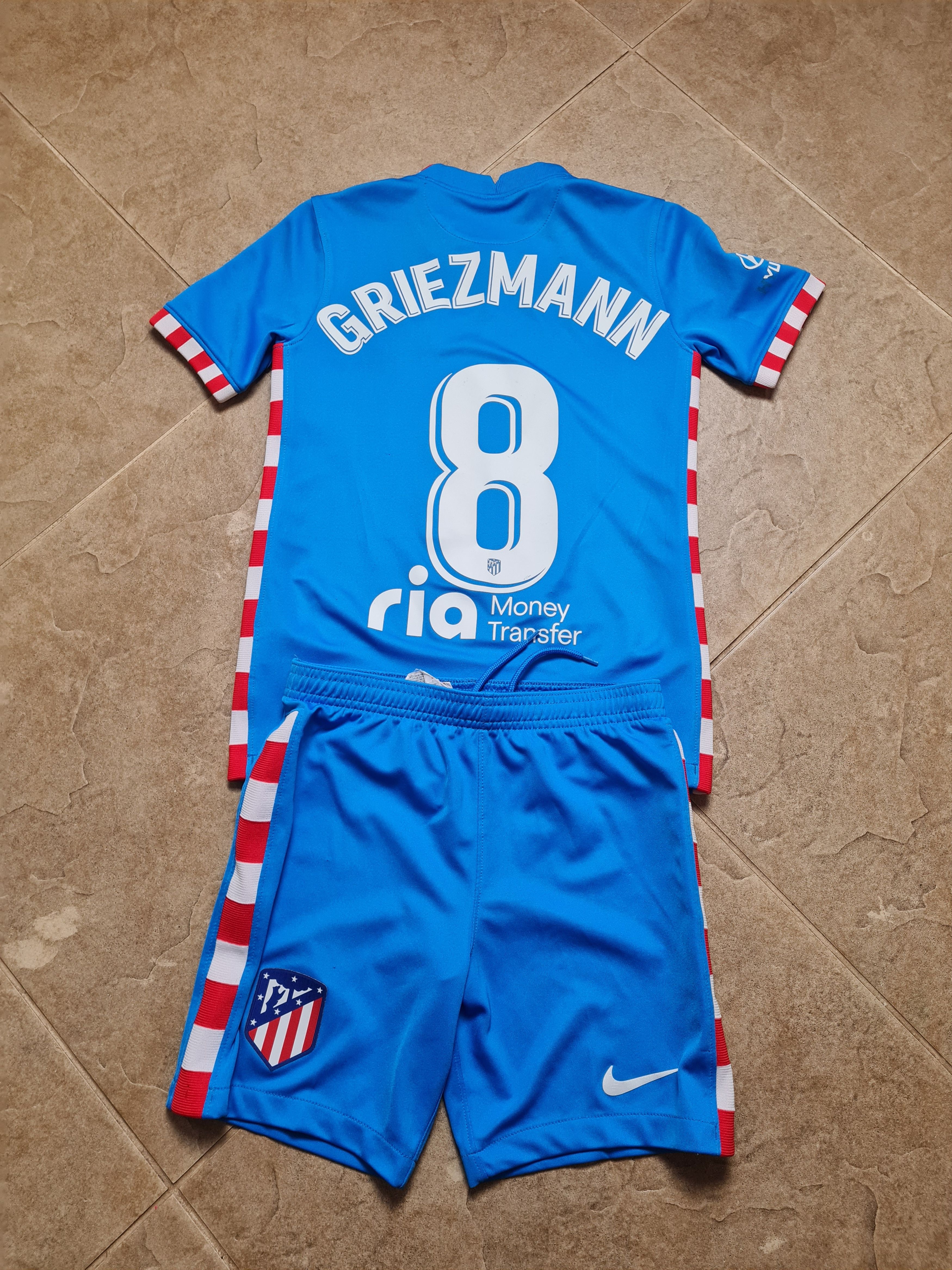 Nike Jersey ,Shorts Suit Griezmann Atletico Madrid 21/22 Nike Size US XXS / EU 40 - 1 Thumbnail