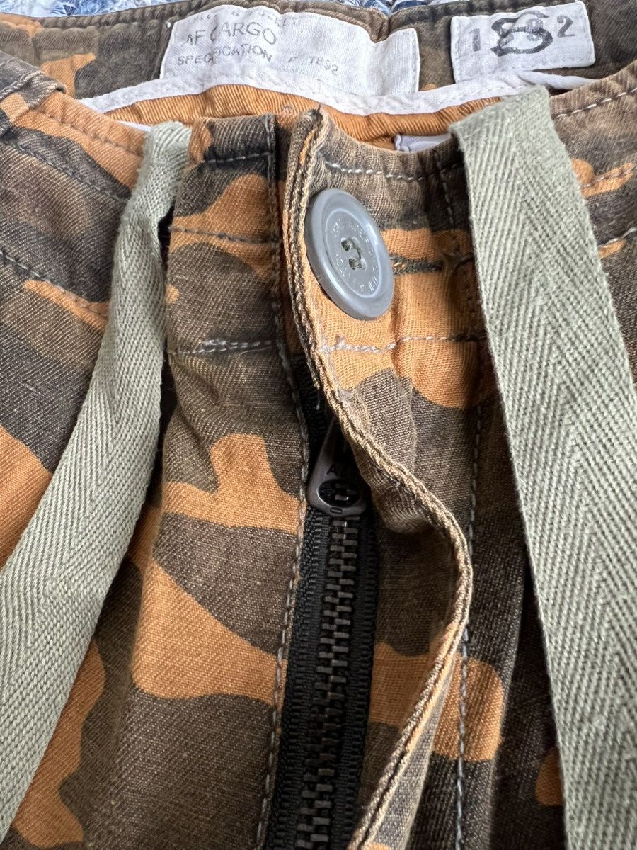 Abercrombie & Fitch Vintage Abercrombie Fitch Orange Camo Parachute Cargo Pants Size US 32 / EU 48 - 12 Thumbnail