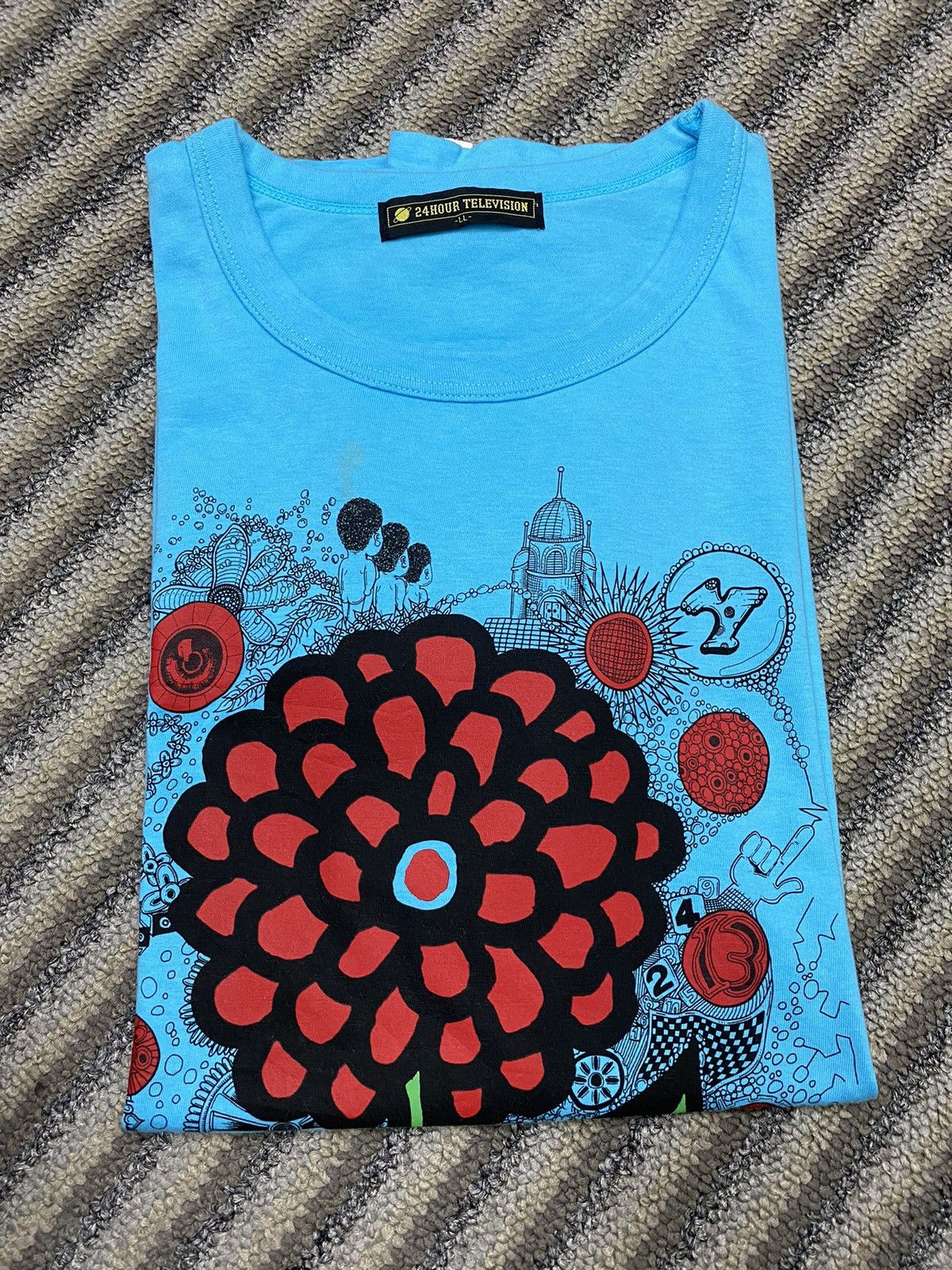 Yayoi Kusama Yayoi kusama x Satoshi Ohno 24hour Television Size US M / EU 48-50 / 2 - 11 Thumbnail