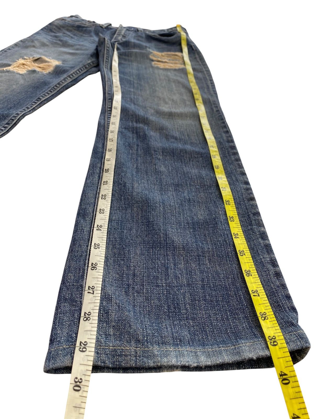 Levi's Levi’s Distressed Faded Wash Style Loose Jeans Size US 28 / EU 44 - 11 Thumbnail