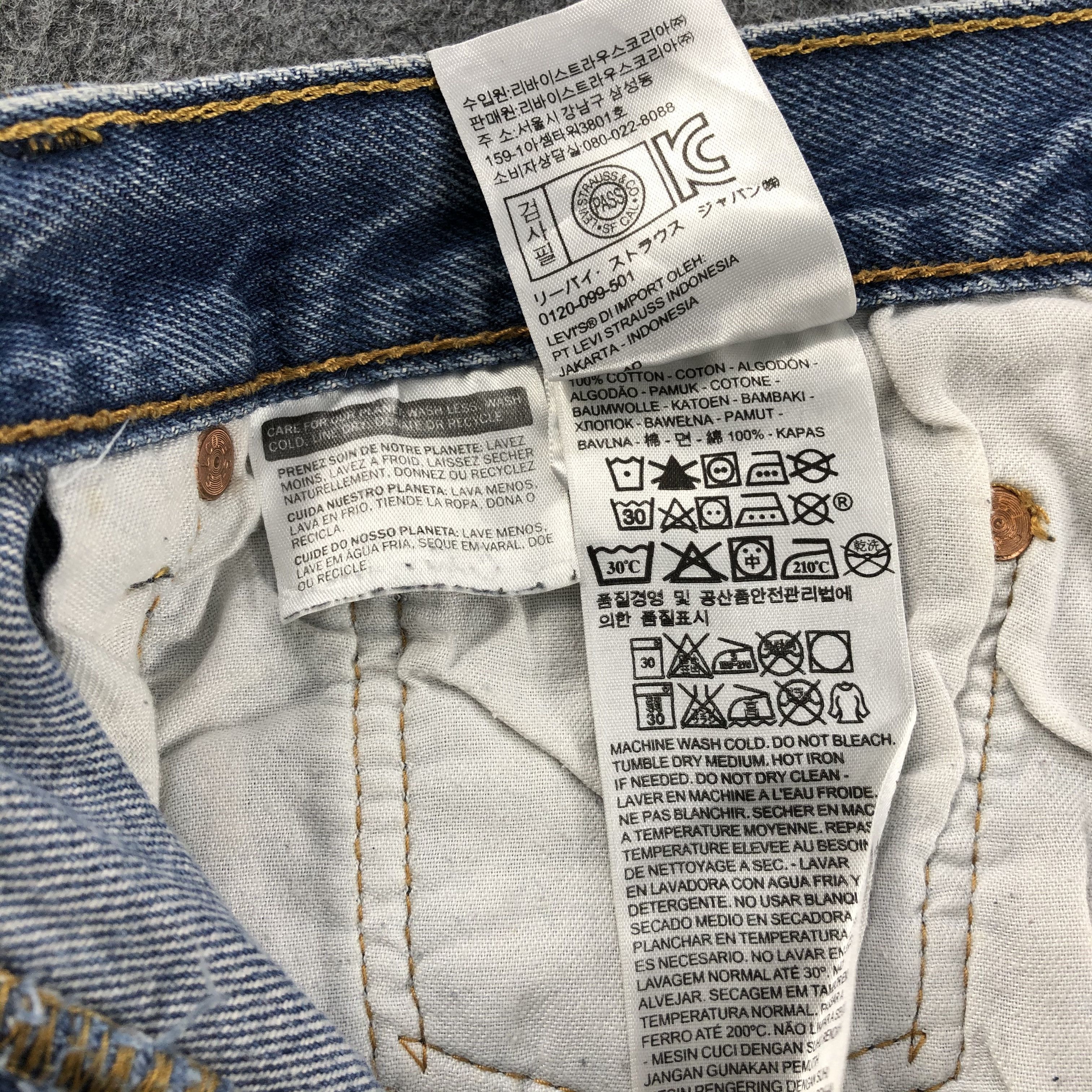 Levi's Vintage Blue Wash Levis 501 Jeans-J1544 Size US 31 - 10 Thumbnail