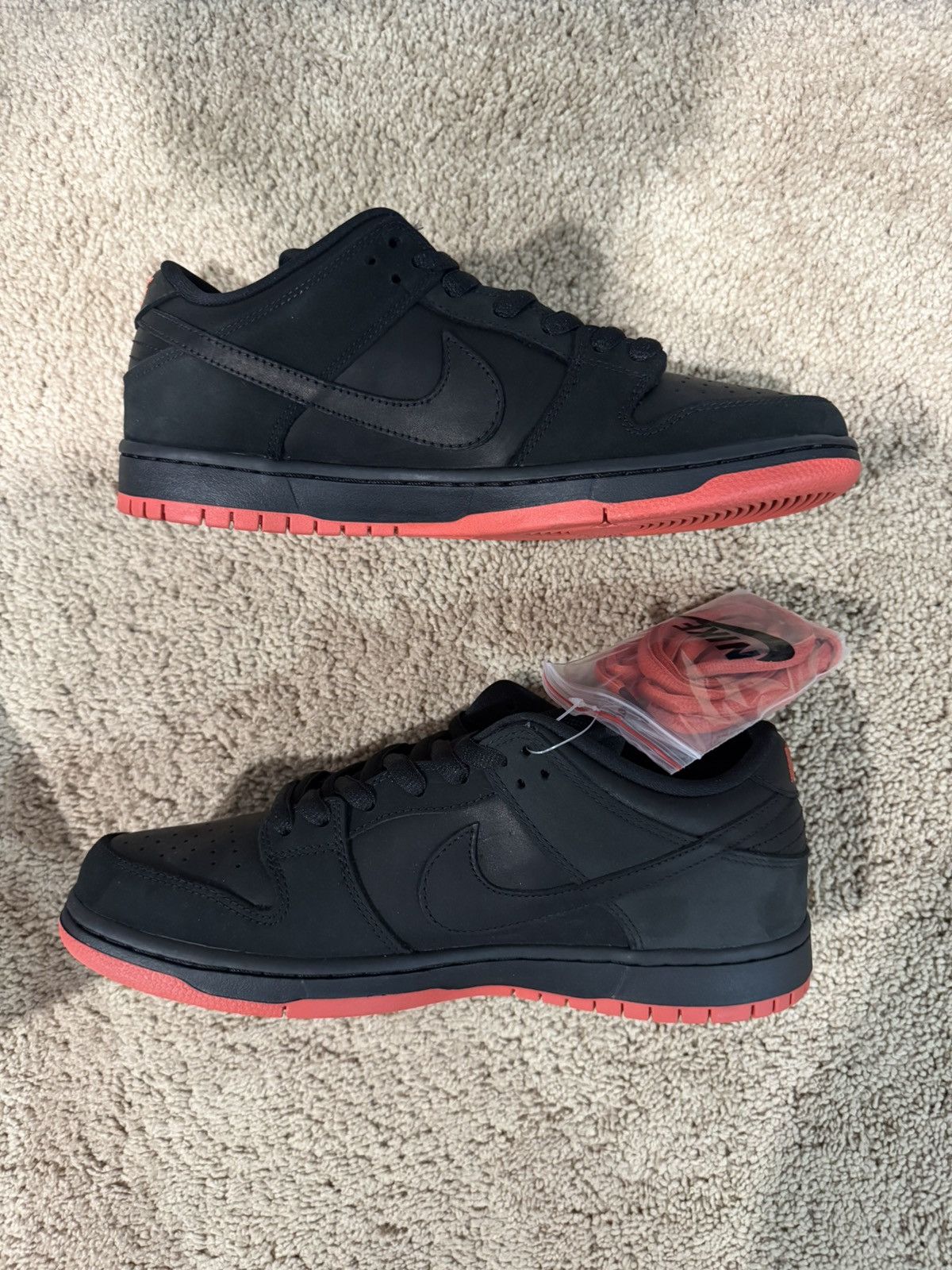 Nike Jeff Staple Dunk Low SB Black Pigeon Size US 10 / EU 43 - 4 Thumbnail