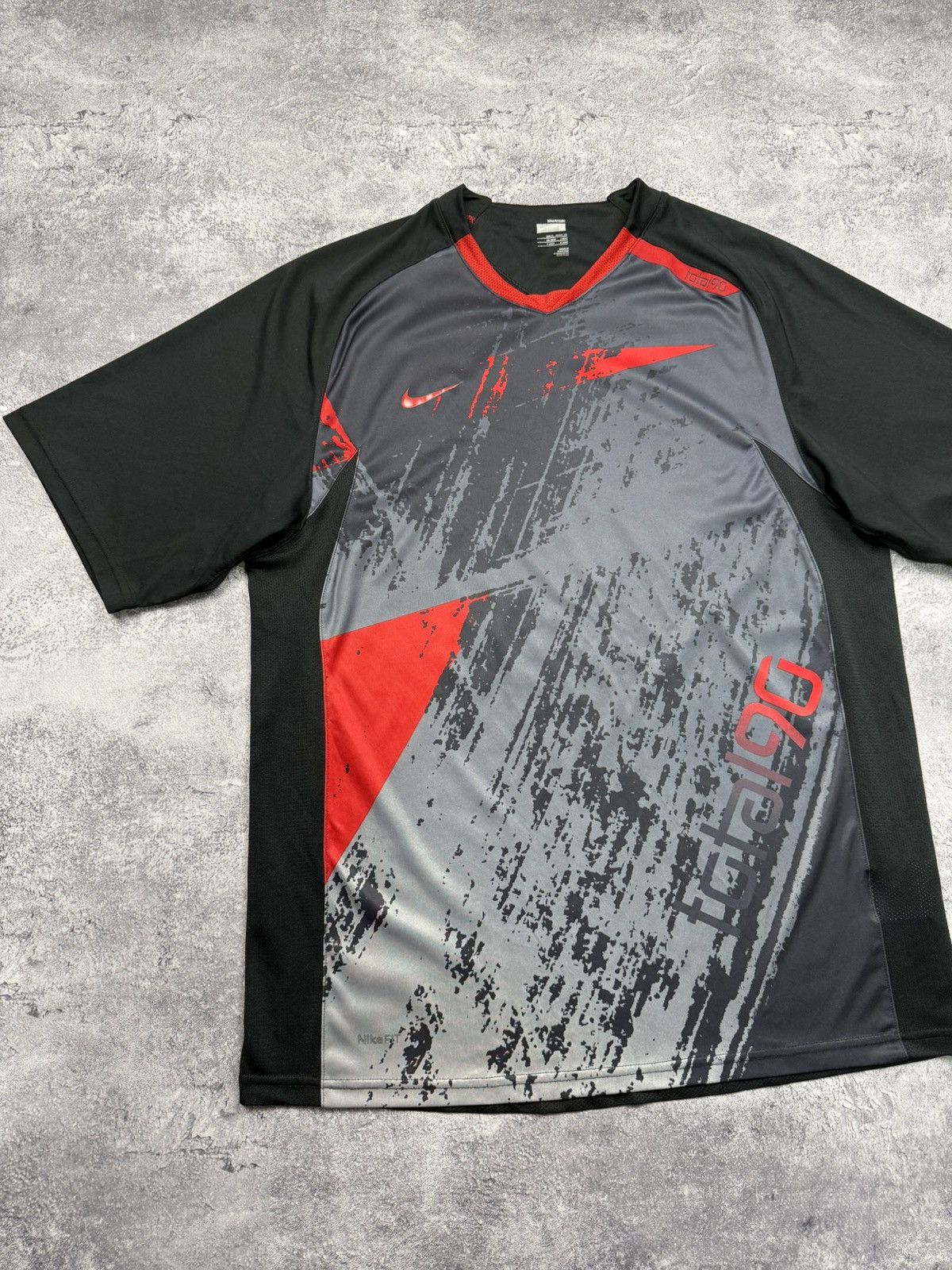 Nike Vintage Nike Total 90 TN Jersey T-Shirt Y2K Swoosh Drill Tee Size US M / EU 48-50 / 2 - 5 Thumbnail