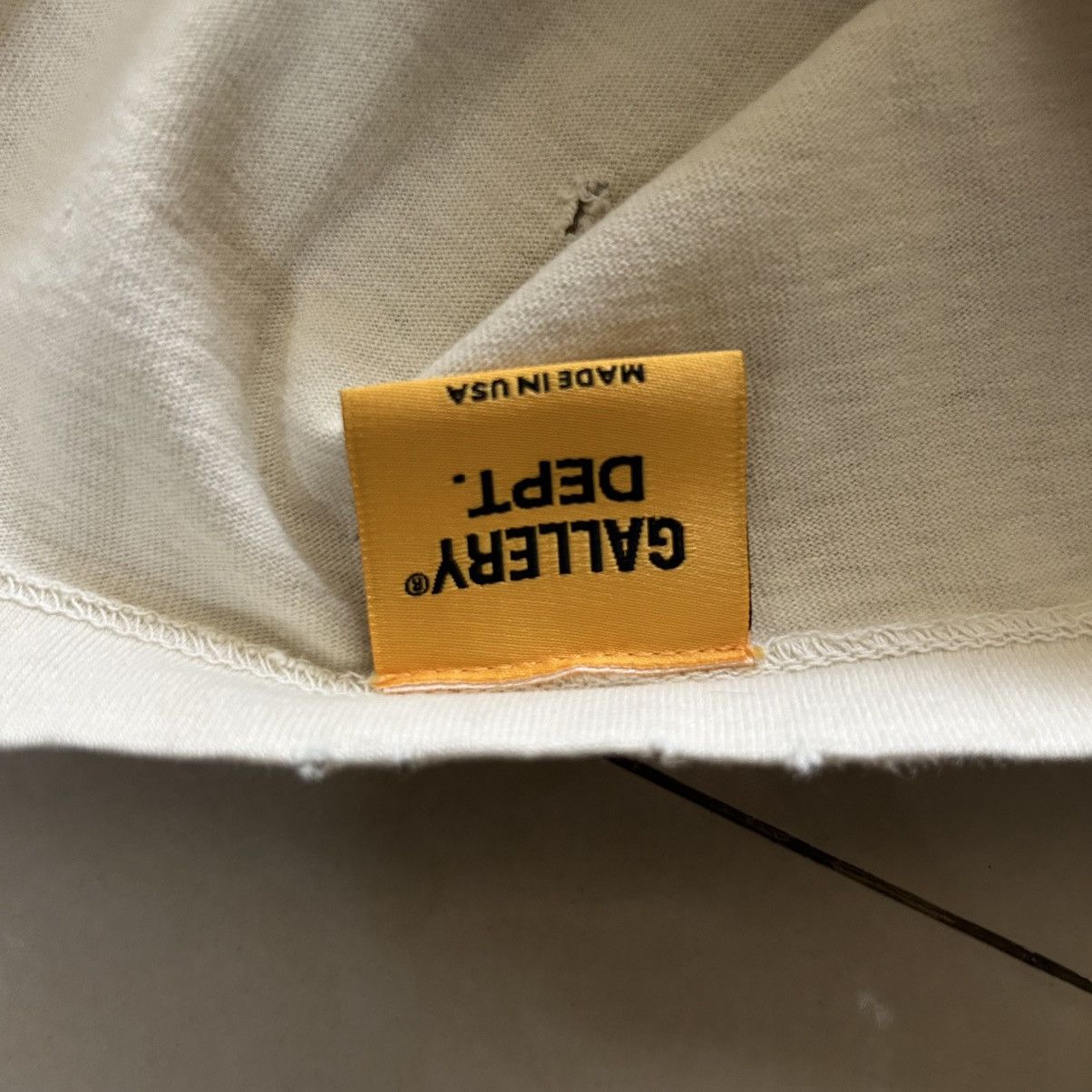 Gallery Dept. Gallery dept x doc johnson the plug tee Size US XL / EU 56 / 4 - 3 Thumbnail