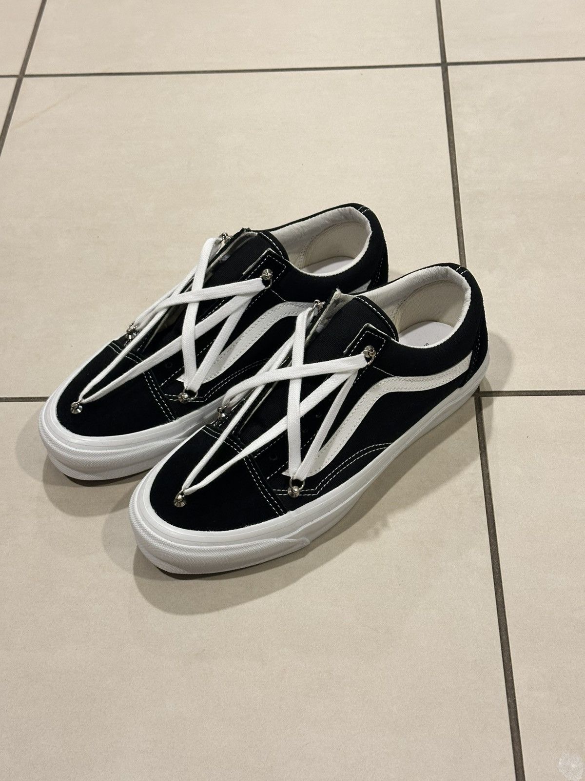 Vans Custom Vans Vault Old Skool – Tainted.ny Inspired Size US 9 / EU 42 - 3 Thumbnail