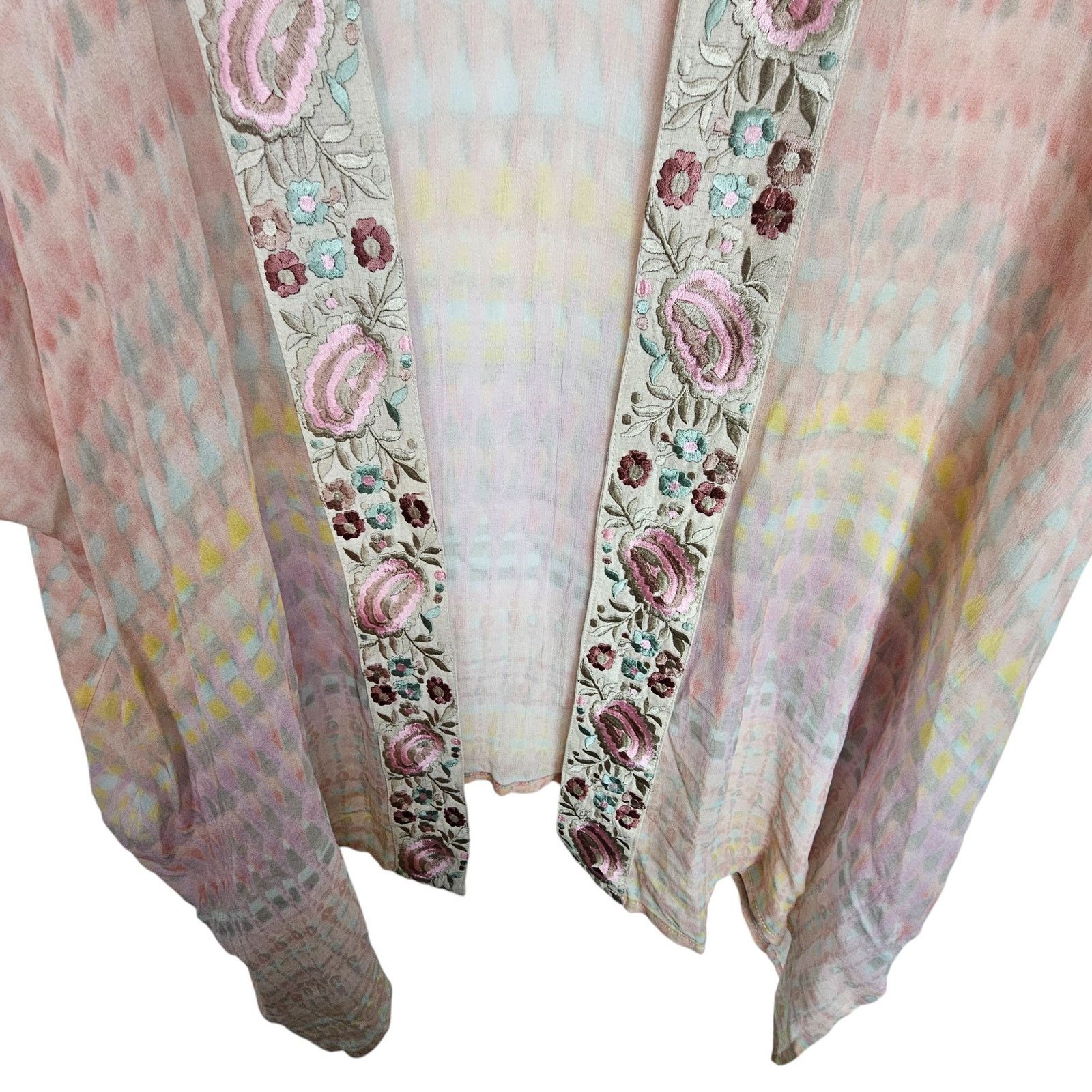 Soft Surroundings Soft Surroundings Floral Embroidered Kimono S/M Boho Cottage Size S / US 4 / IT 40 - 4 Thumbnail
