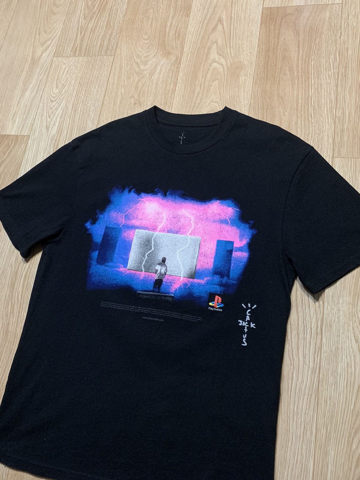 Playstation × Travis Scott Cactus Jack Travis Scott Play Station T-Shirt Size US M / EU 48-50 / 2 - 2 Thumbnail