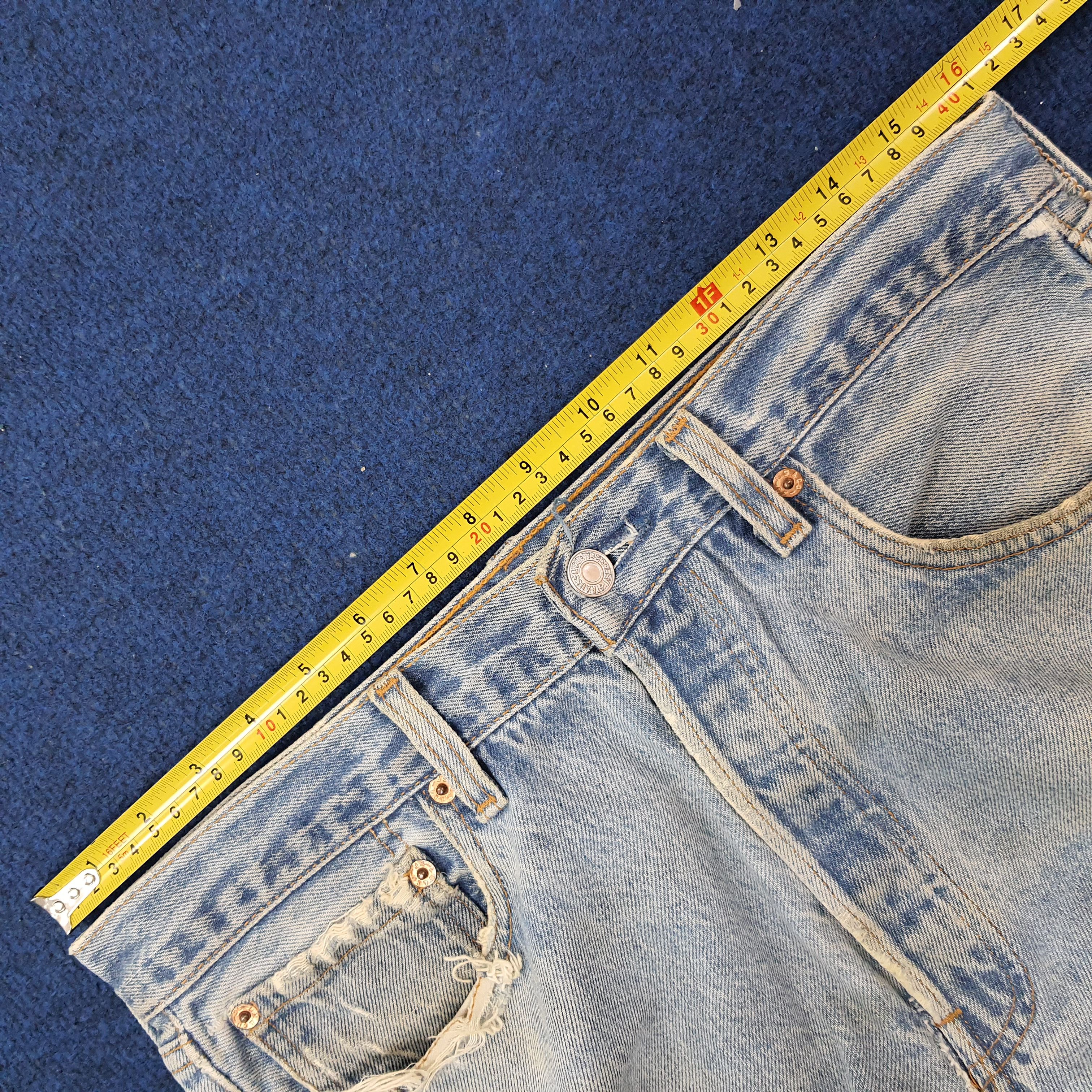 Levi's Vintage Levi's 501 Denim Distressed Style Jeans C252N18 Size US 31 - 10 Thumbnail