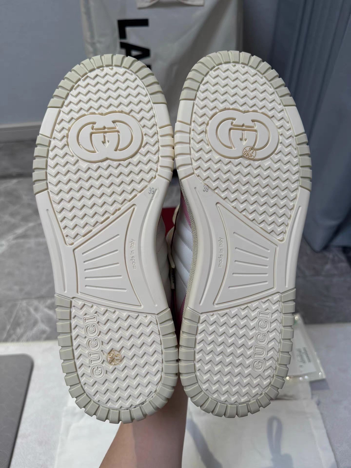 Gucci Gucci Reweb Colorblock Sneakers K6 Size US 9 / IT 39 - 5 Thumbnail