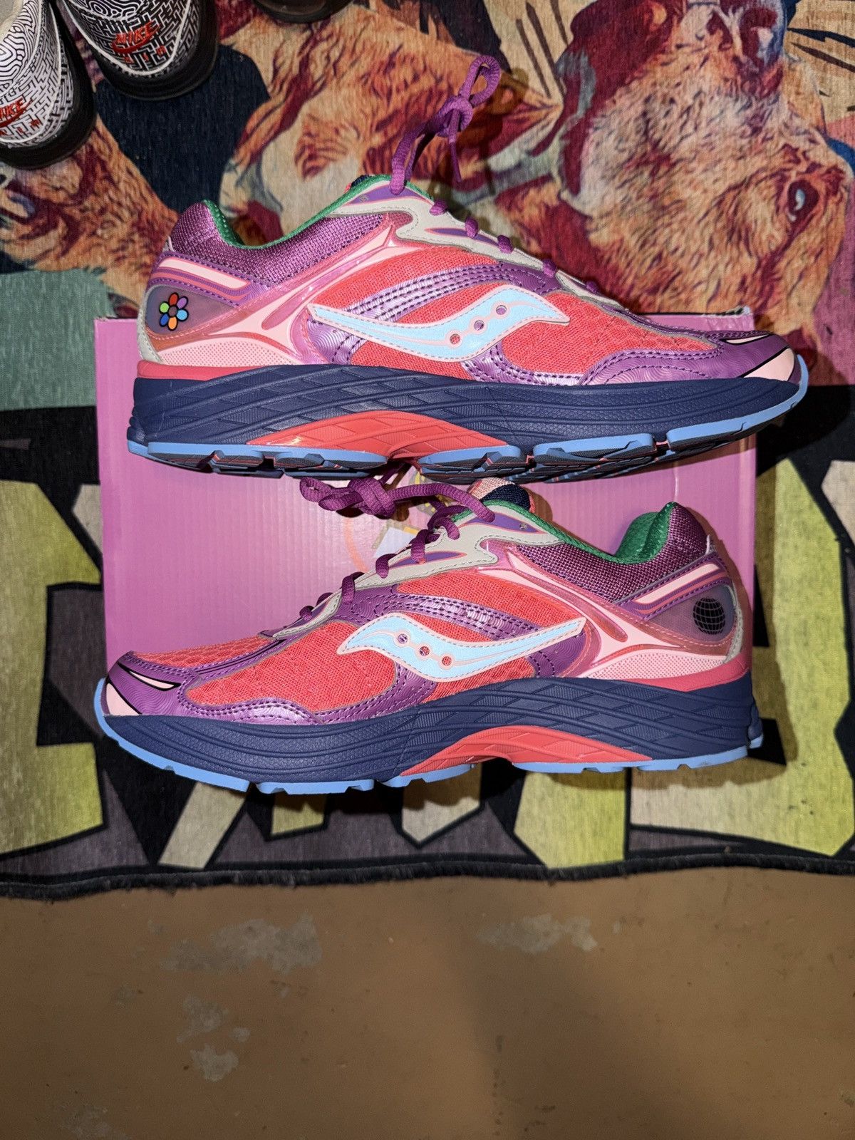 Saucony Saucony PROGRID OMINI 9 “JAE TIP” Size US 9.5 / EU 42-43 - 2 Thumbnail
