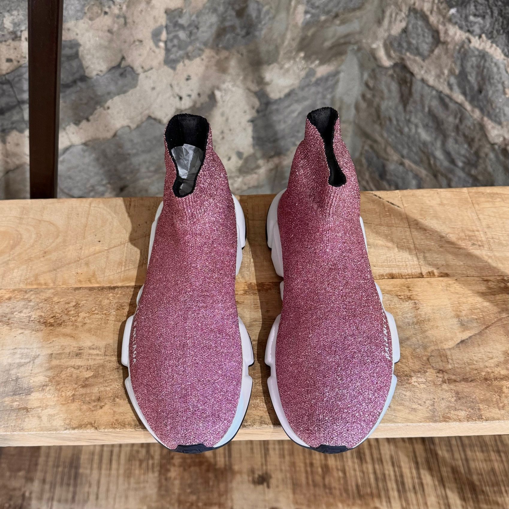 Balenciaga Balenciaga Pink Knit Laminated Speed Logo Sock Sneakers Size US 6 / IT 36 - 3 Thumbnail