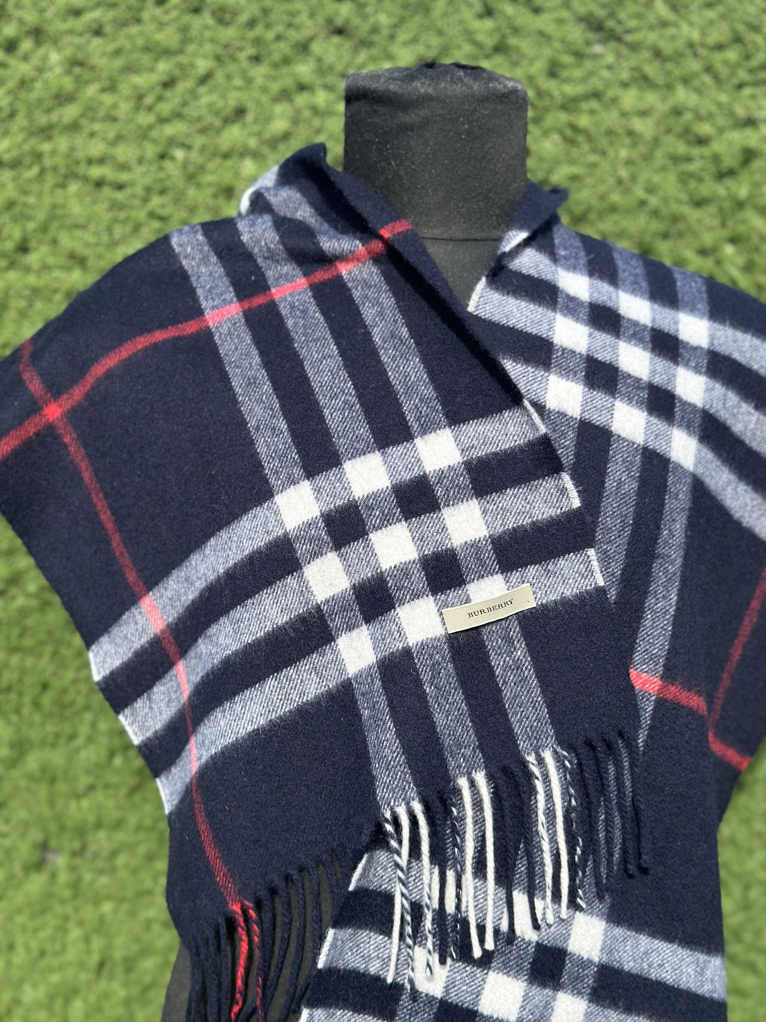 Burberry Burberry 100% Cashmere Check Scarf Fringe Classic 180x30 Cm Size ONE SIZE - 3 Thumbnail