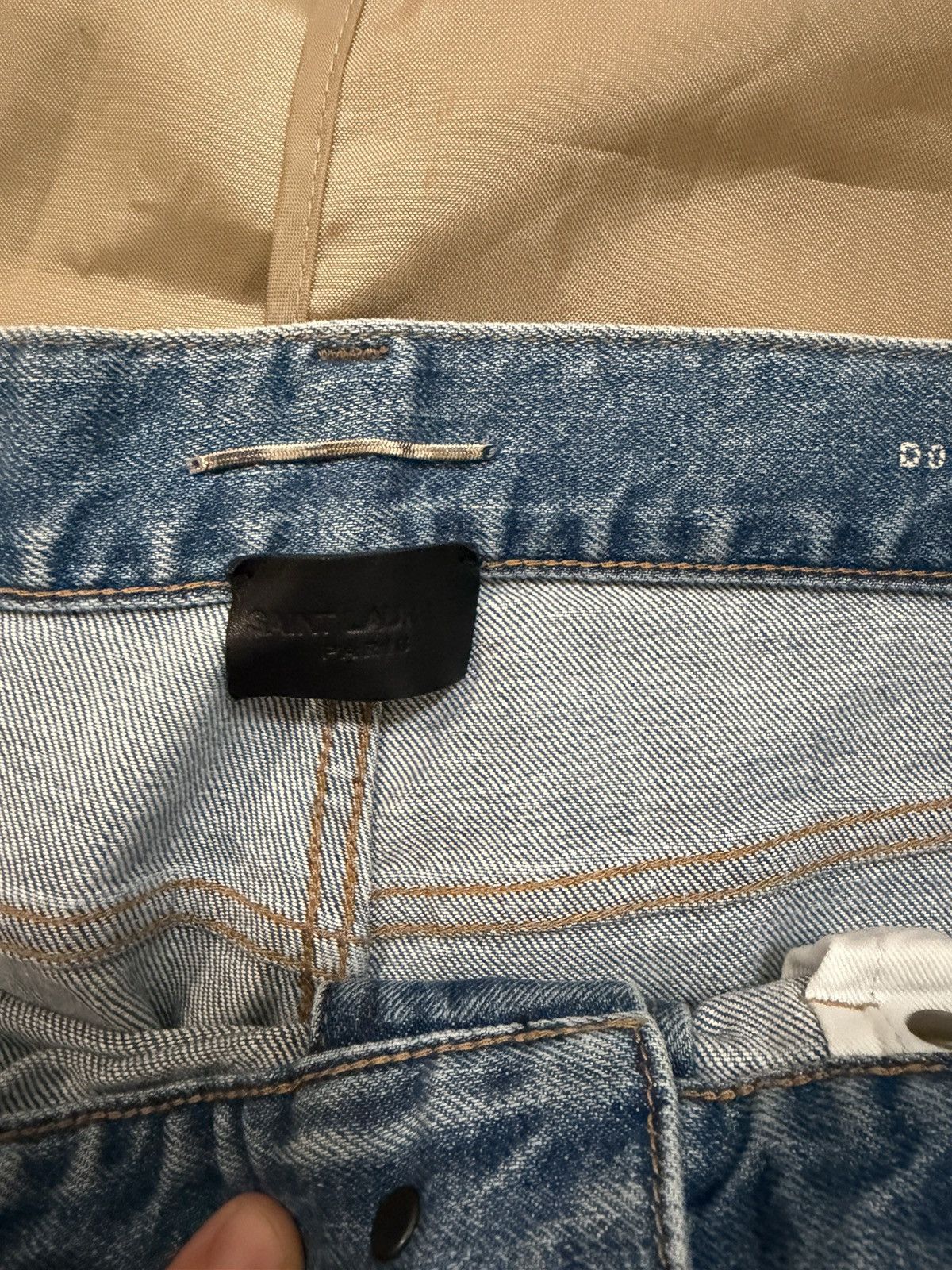 Saint Laurent Paris Saint Laurent D02 Blue Faded Denim size 34 Size US 34 / EU 50 - 3 Thumbnail