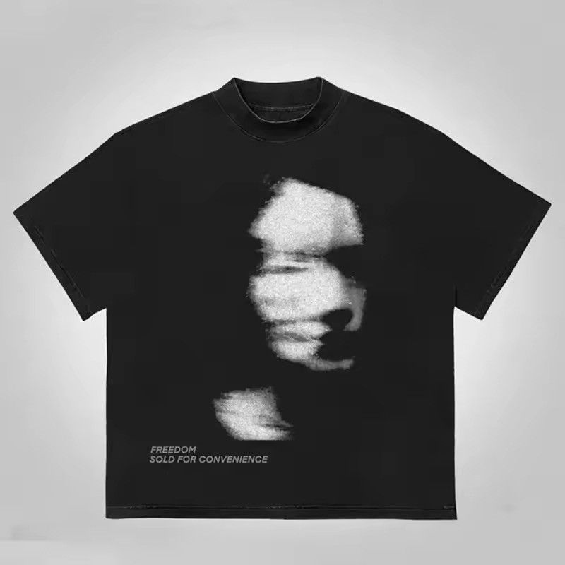 Japanese Brand 🔥 Graphic Black T-Shirt | Abstract Art | Size US M / EU 48-50 / 2 - 3 Thumbnail