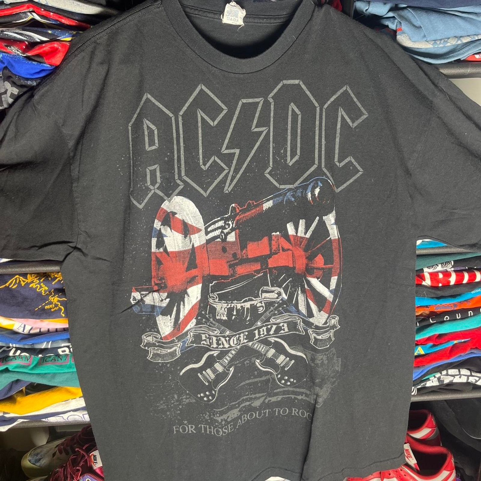 Delta AC/DC FOR THOSE ABOUT TO ROCK CONCERT SHIRT Size US XXL / EU 58 / 5 - 1 Thumbnail