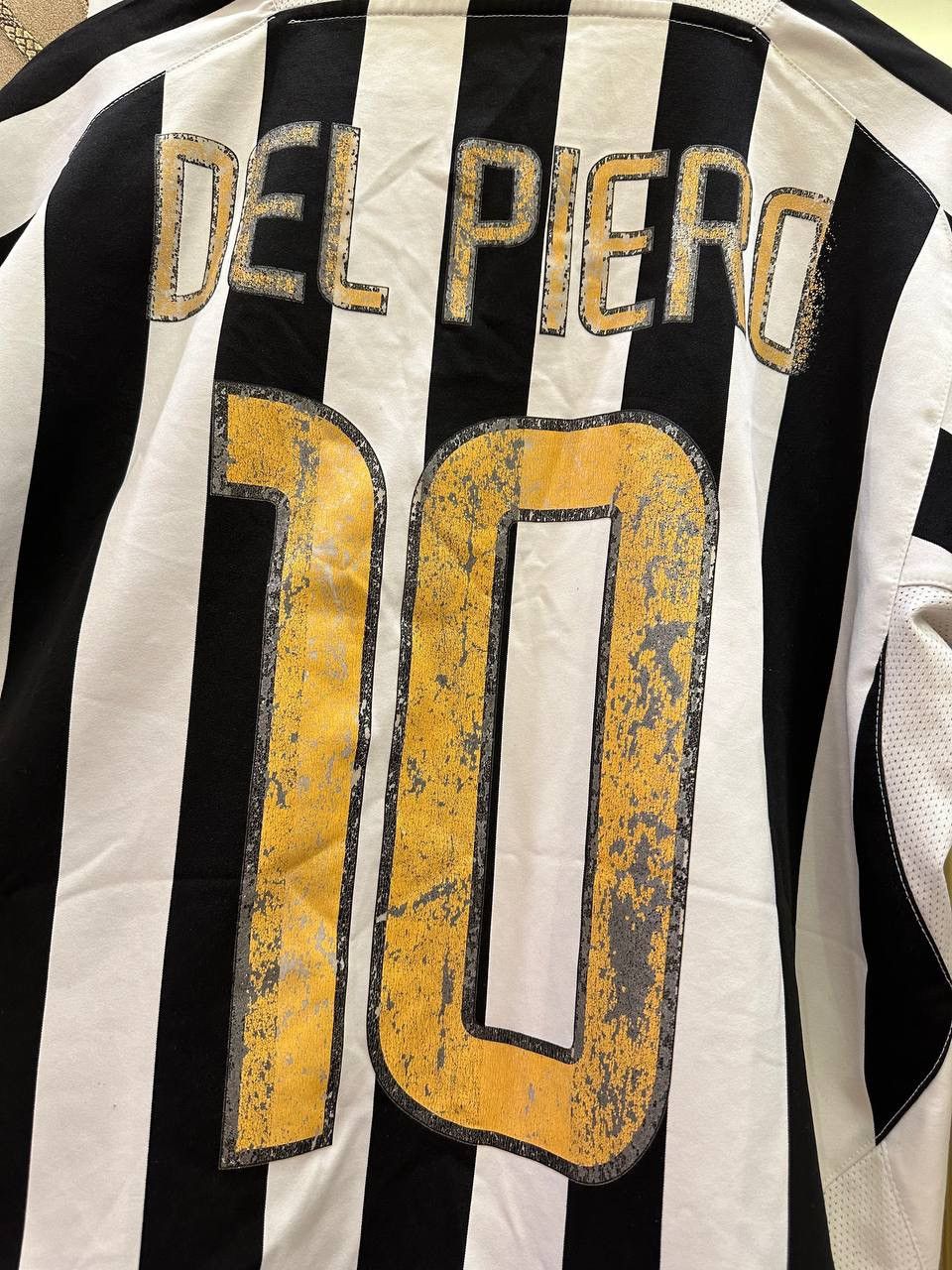 Nike Juventus 2003-2004 Nike Jersey #10 Alessandro del Piero Sz M Size US M / EU 48-50 / 2 - 4 Thumbnail