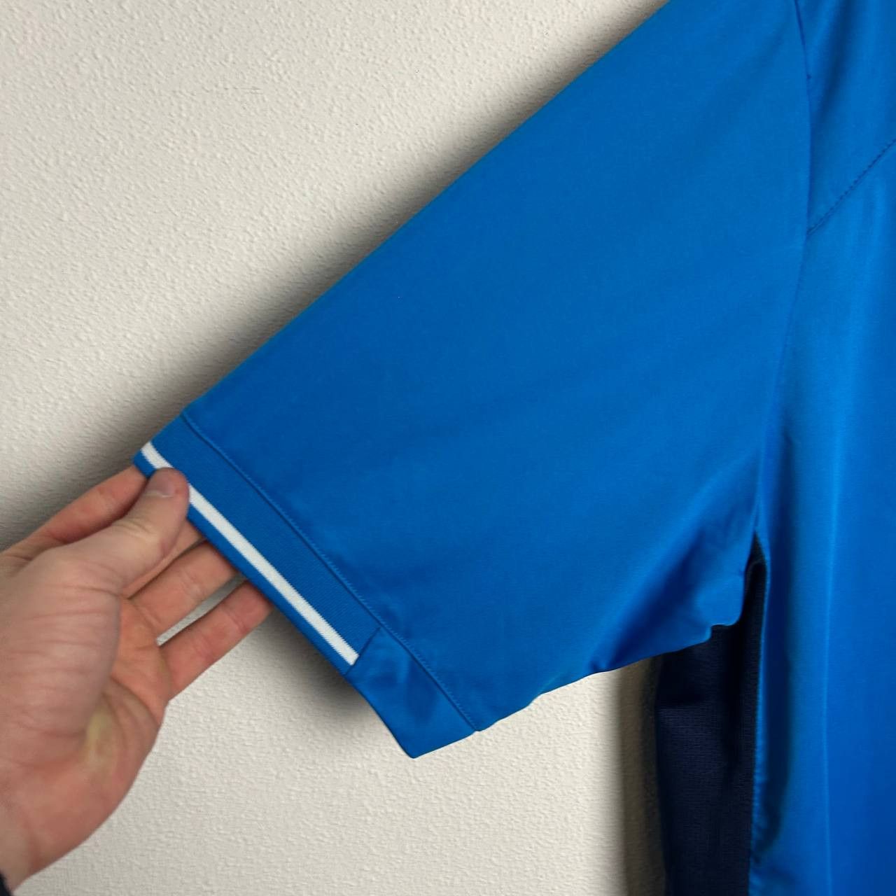 Macron Vintage Macron FC Leedc United 2000s blue soccer jersey Size US L / EU 52-54 / 3 - 7 Thumbnail