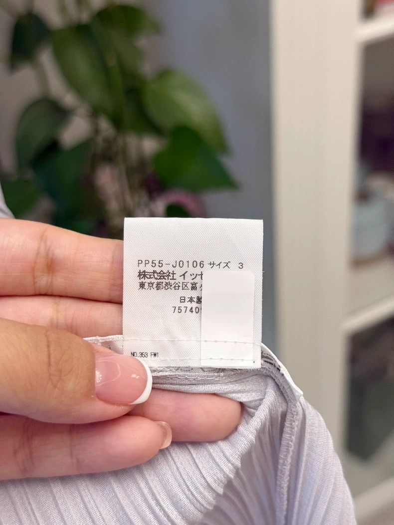 Issey Miyake Issey Miyake size:3 A light grey pleated cardigan Size XS / US 0-2 / IT 36-38 - 5 Thumbnail