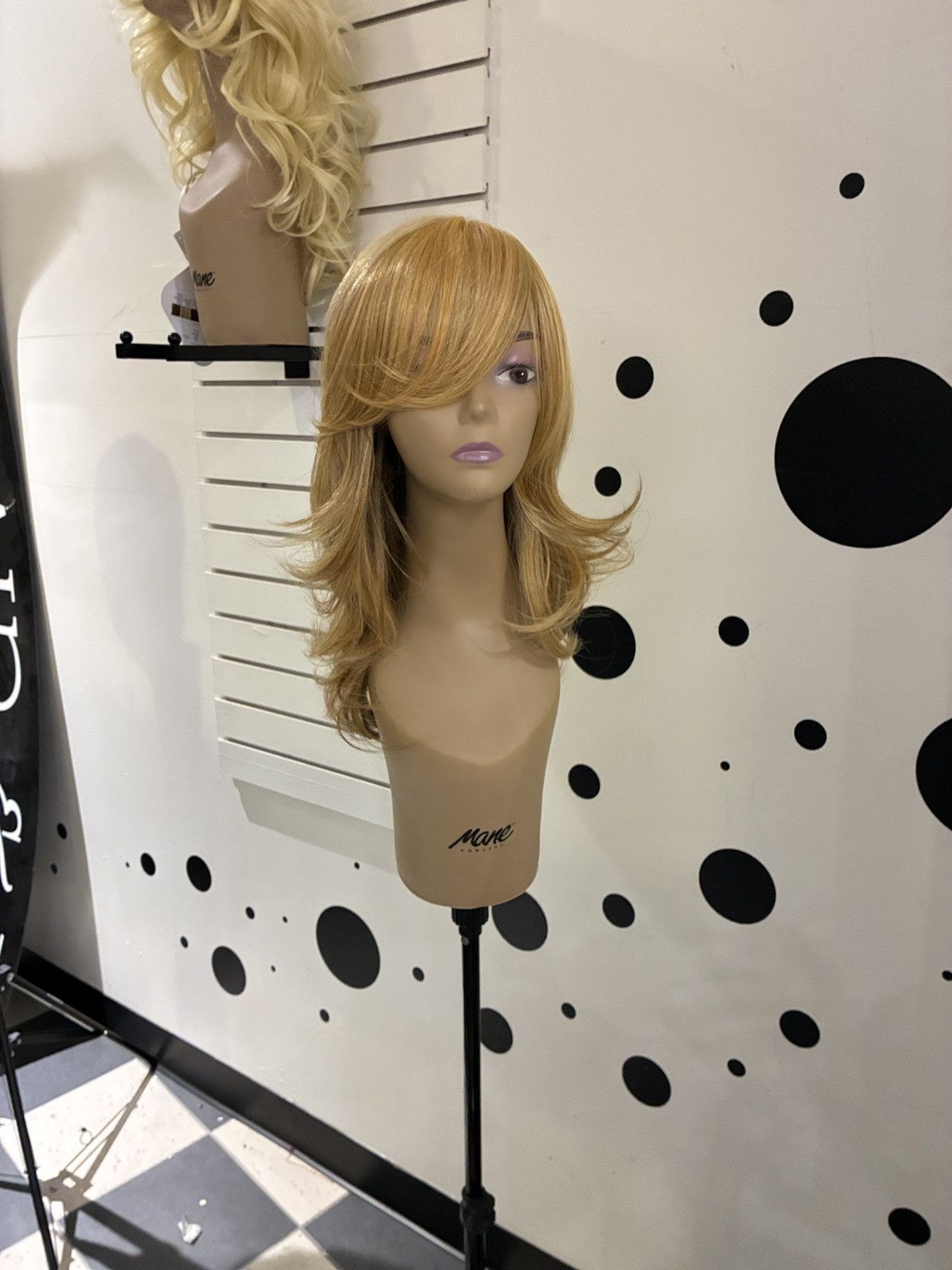 Other Tess wigs Size ONE SIZE - 1 Thumbnail
