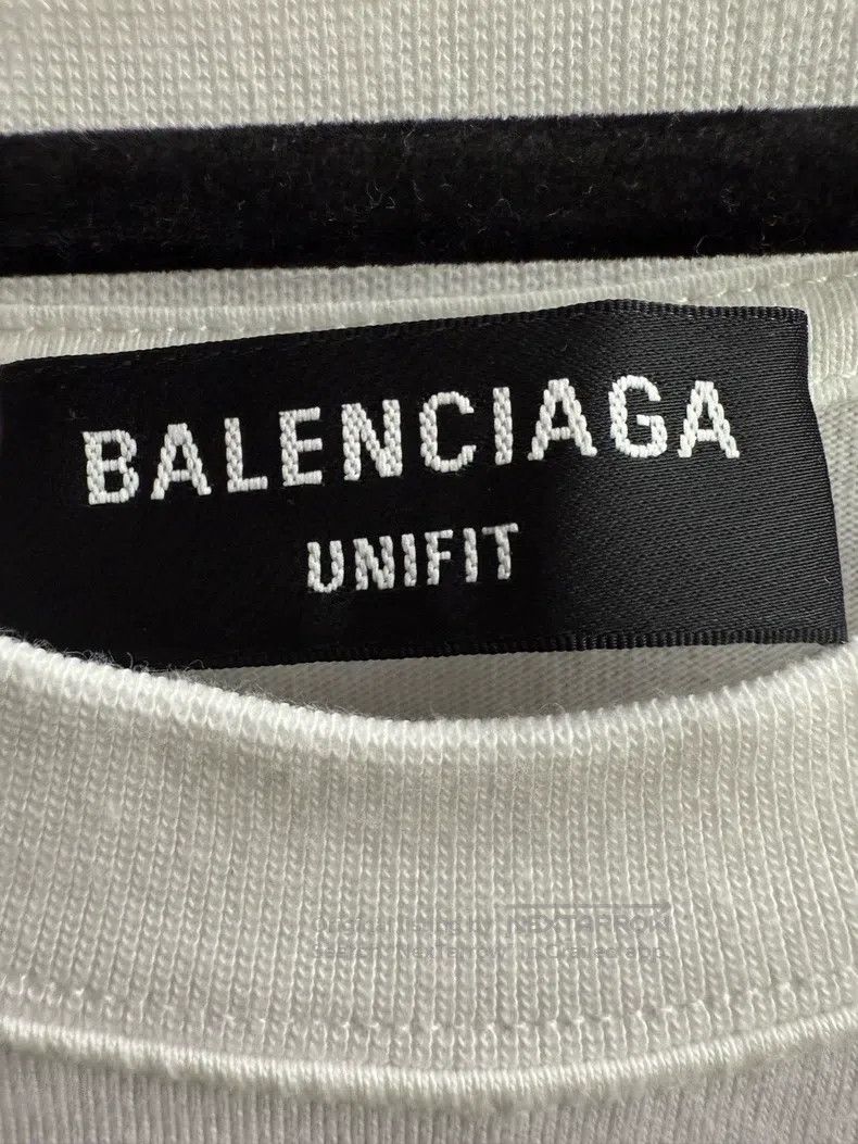 Balenciaga Balenciaga Logo letter printed round neck short sleeve T-s Size US S / EU 44-46 / 1 - 7 Thumbnail