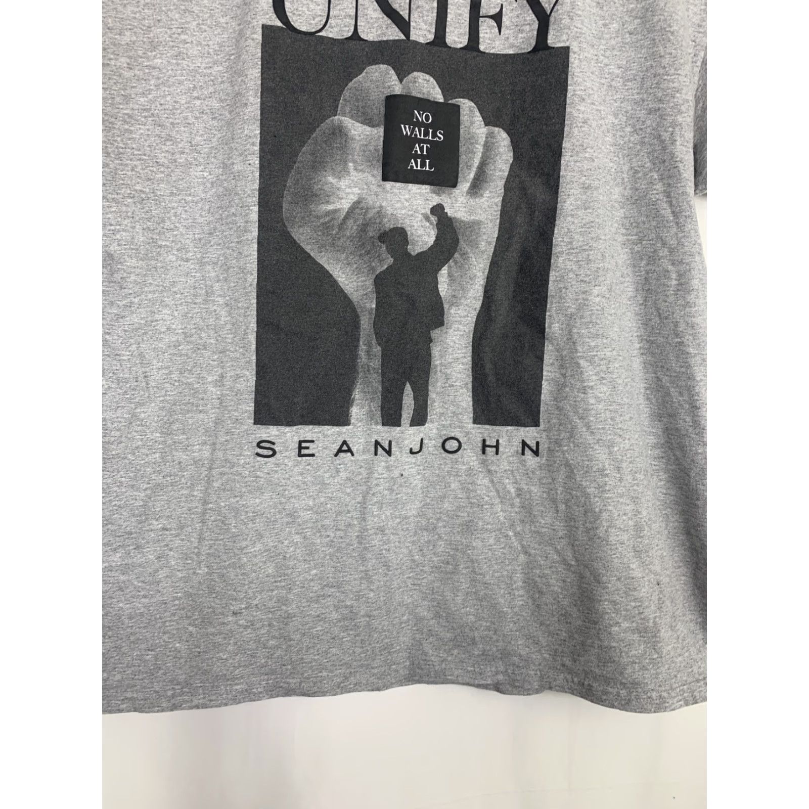 Sean John **UNIFY "No Walls At All" Mens Gray T-Shirt XL** User: **UNIFY "No Walls At All" Gray Mens T-Shirt XL** Size US XL / EU 56 / 4 - 4 Thumbnail